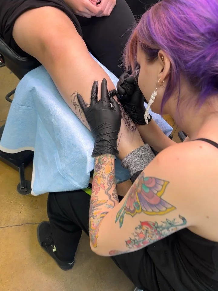 Happening right now, @amber.auras  just finished witch kittie! Get down here. Currently there&rsquo;s no wait.