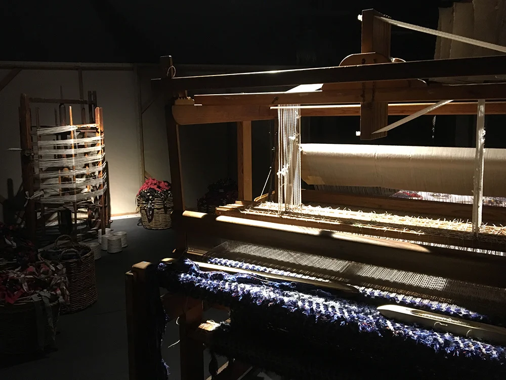 Loom weaving (also using fabric selvedges)