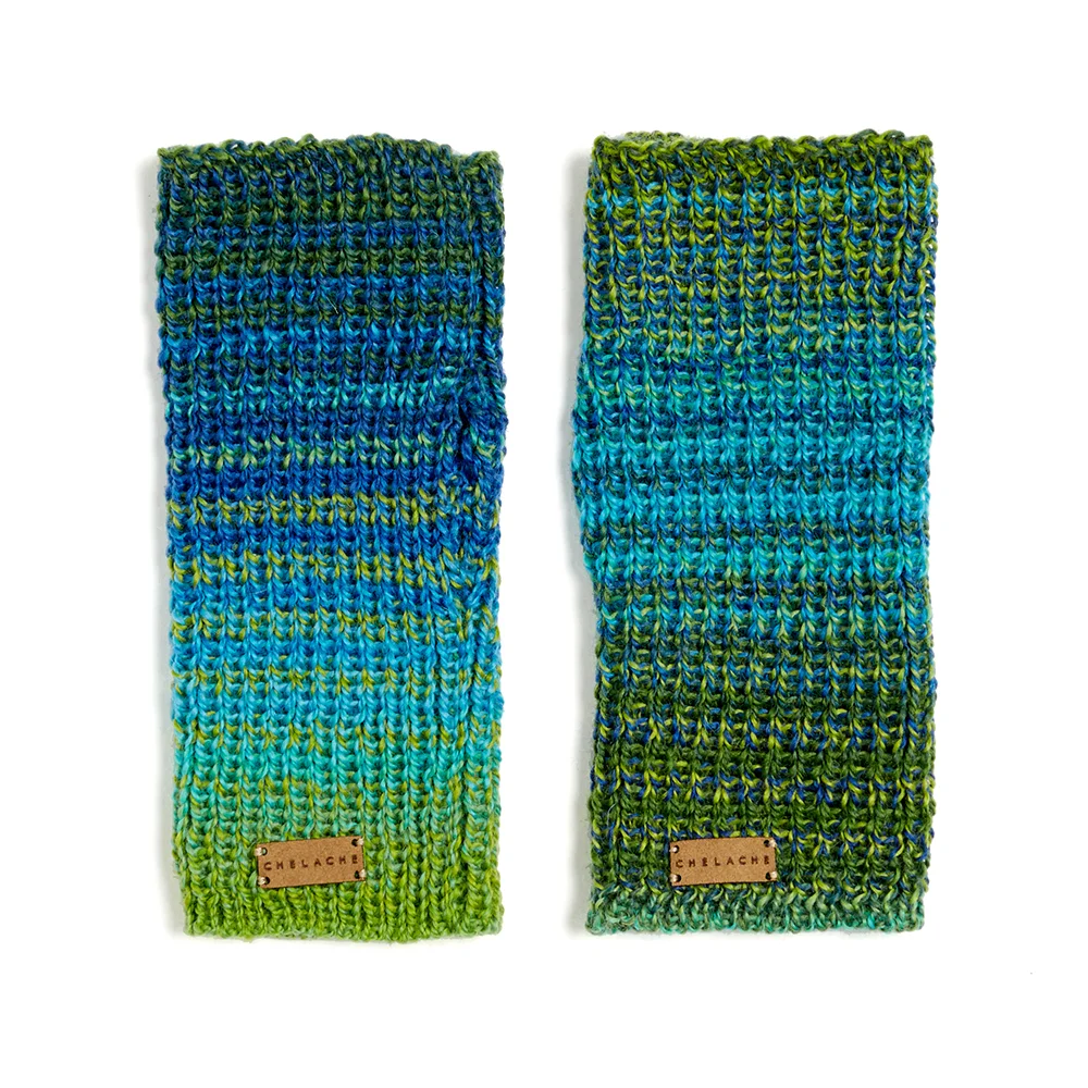 chelache-TransitionHandwarmers-05-aqua-3-sq.jpg