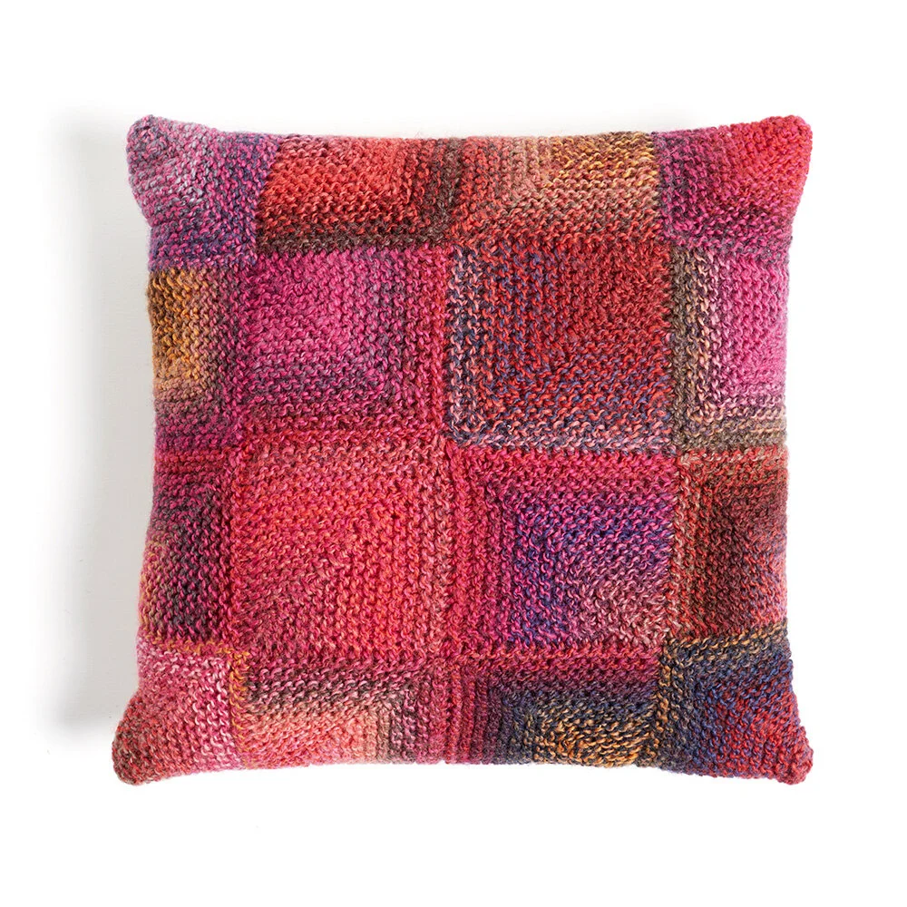 CHELACHE-cushion-201003-sq.jpg