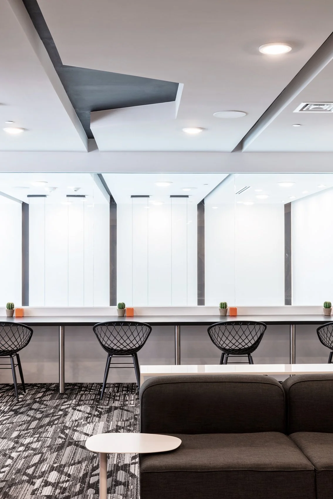 5 Inspire on 22nd - Lounge - credit Jason O'Rear.jpg