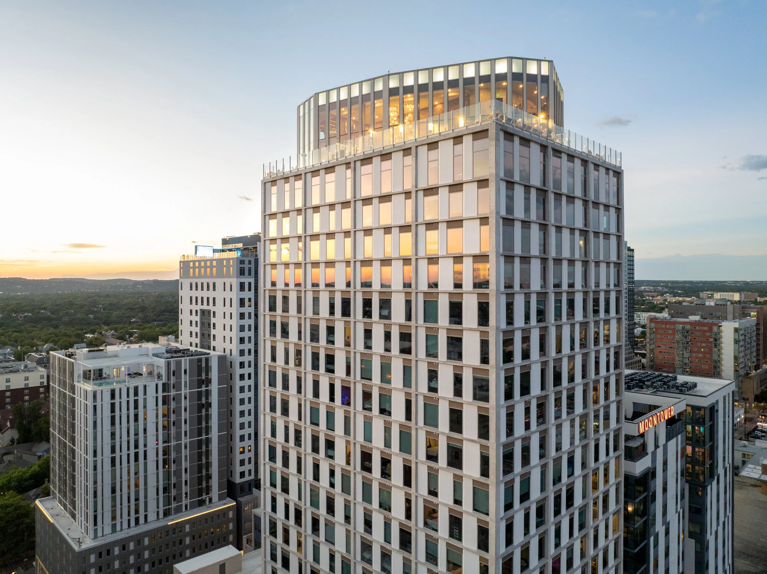 Leonid_Furmansky_Rhode_Partners_Austin_Icon_Web_ 20.jpg