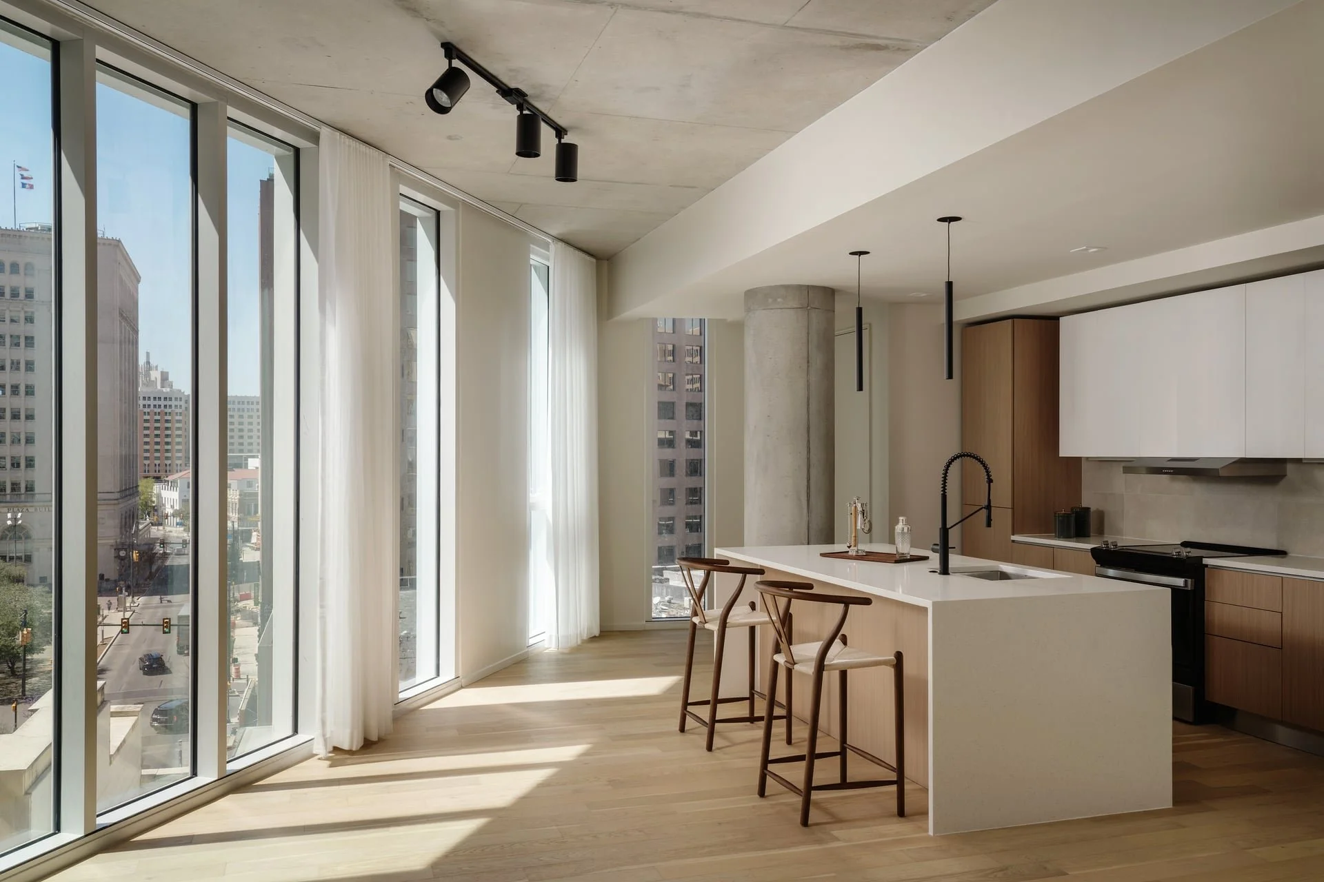 Floodgate - Unit Living