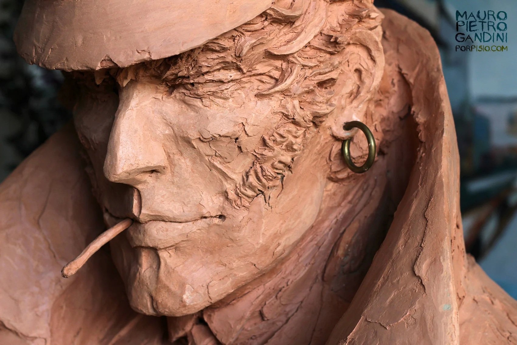 Corto Maltese | busto in terracotta