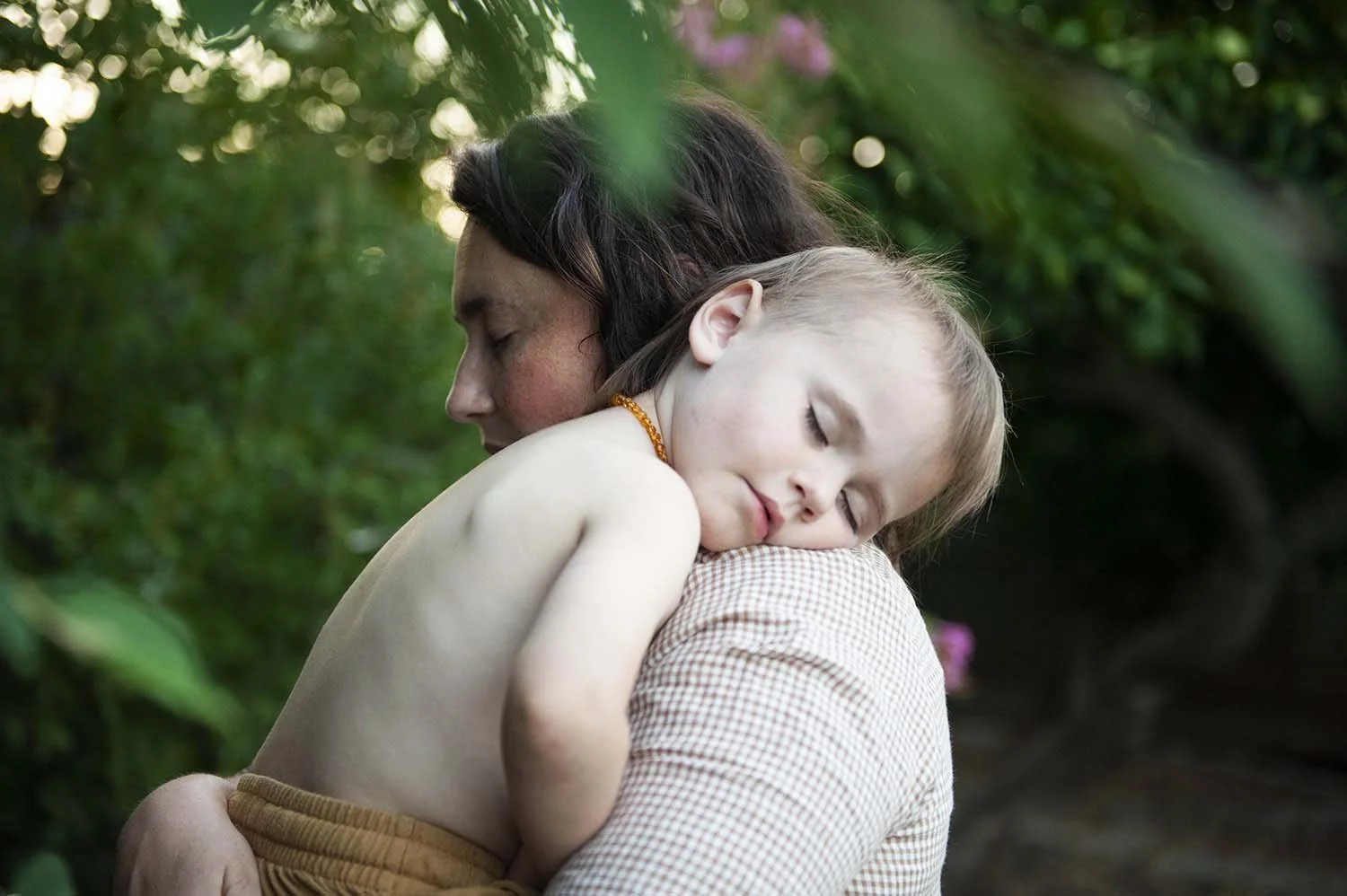 mom and child natural family photography sacramento san francisco.jpg