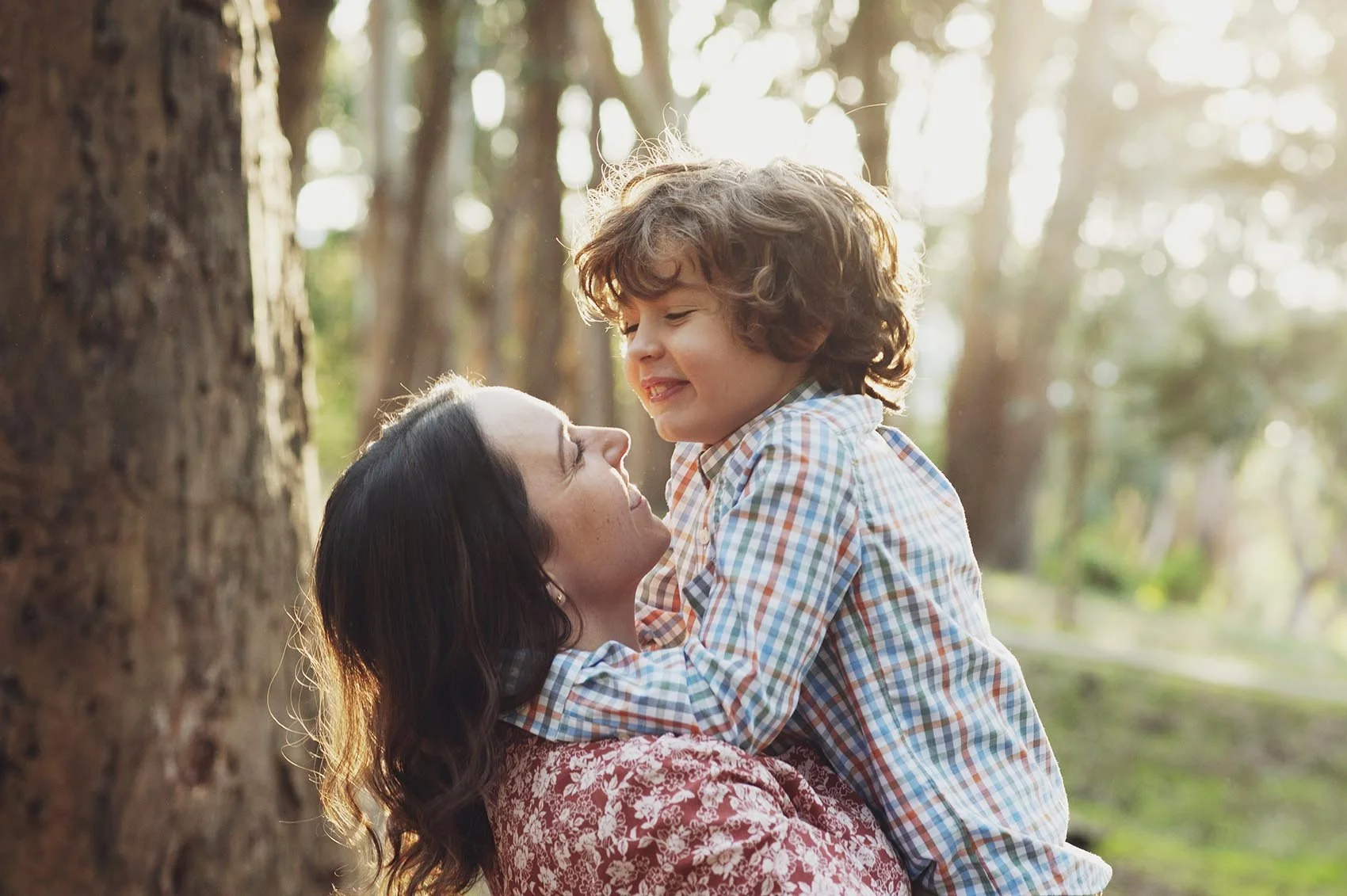 spring portraits american river parkway.jpg