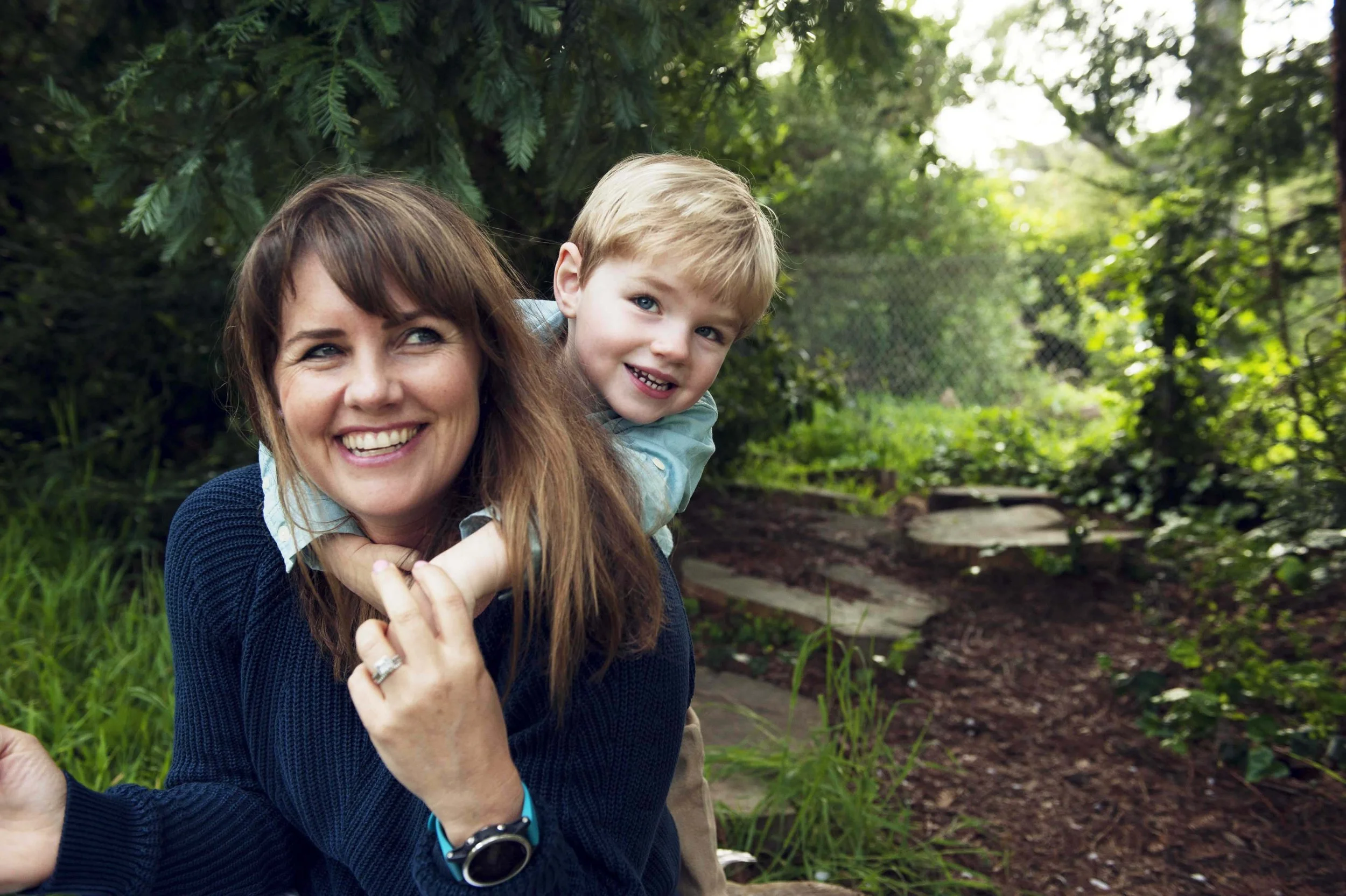 spring portraits jensen botanical garden.jpg