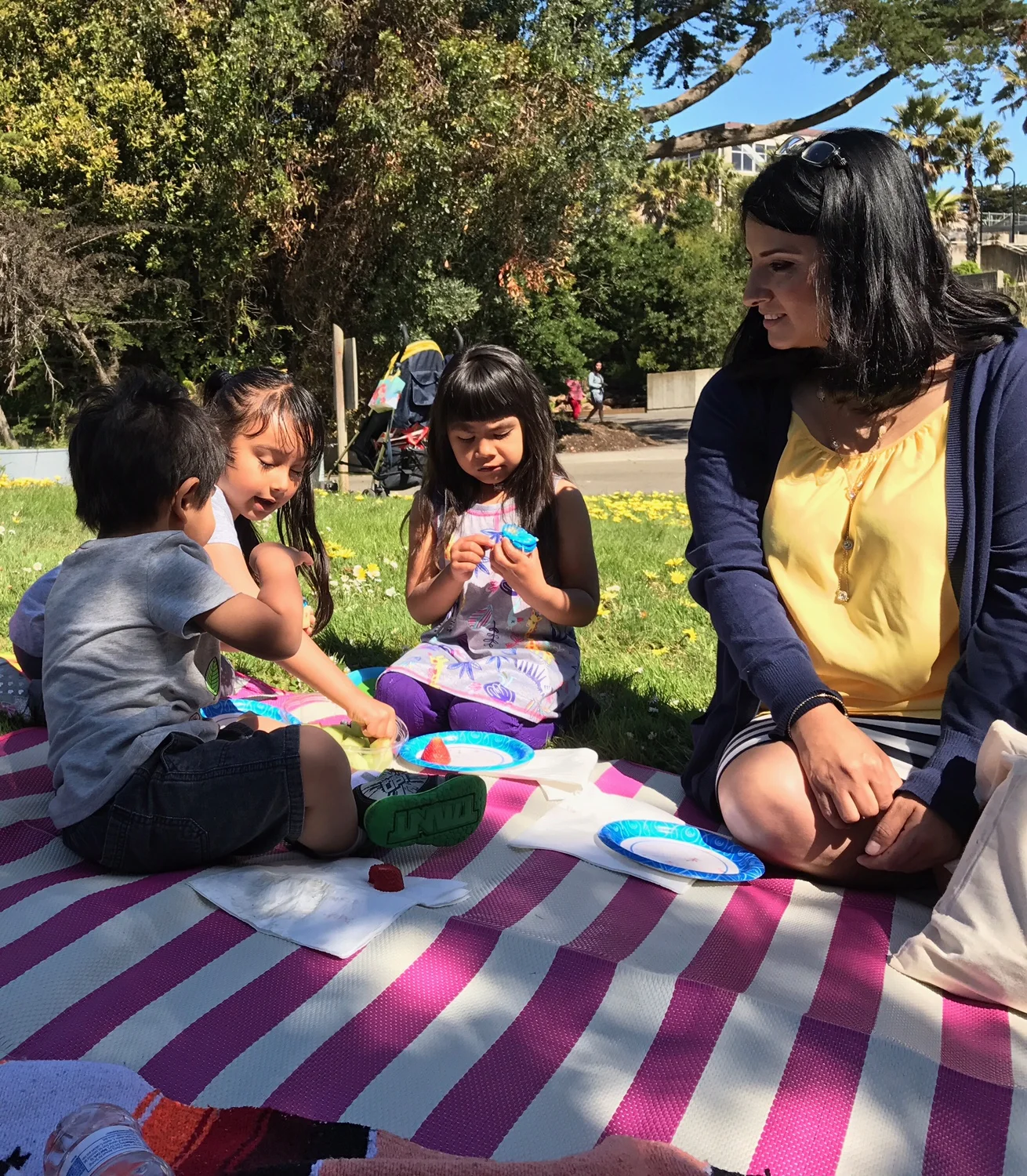 Family Fun Day at the SF Zoo celebrating interns from Cohort 1 completion of their 2nd semester at CCSF.