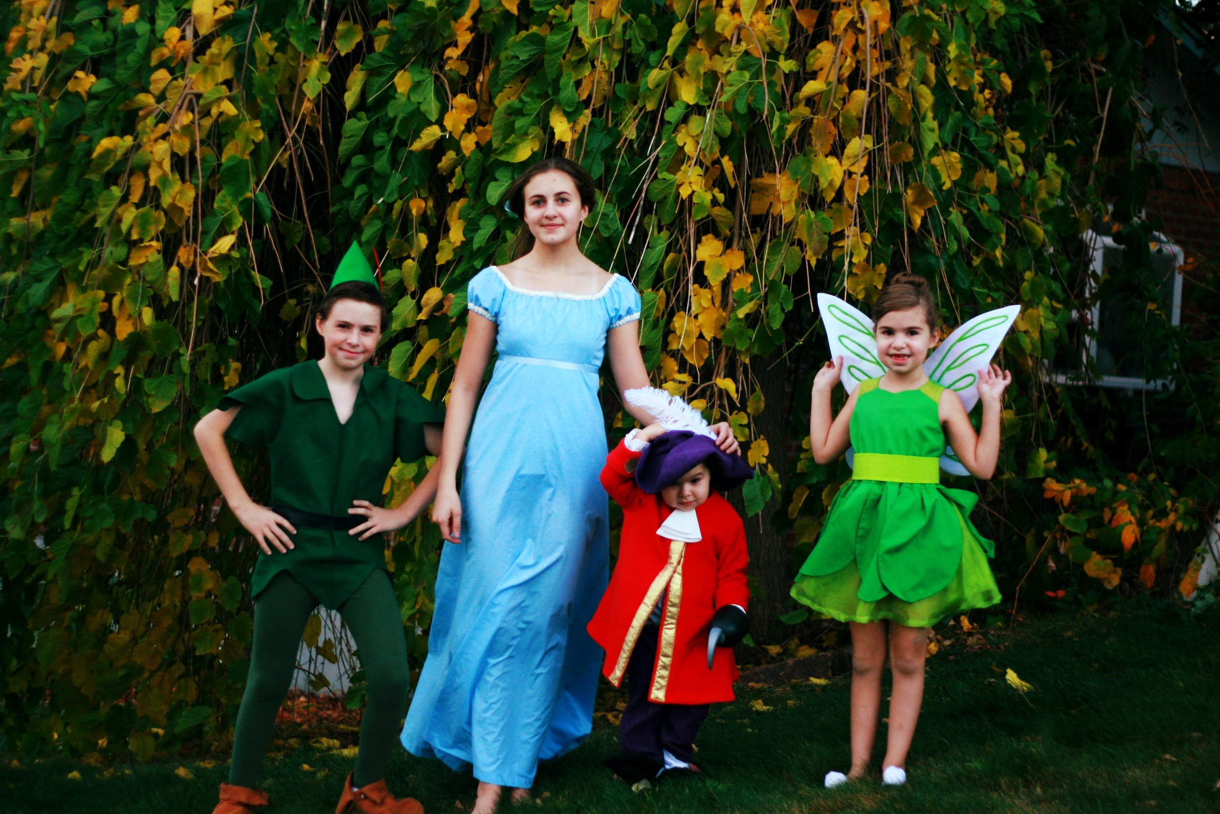 costumes sewn by elisabeth!