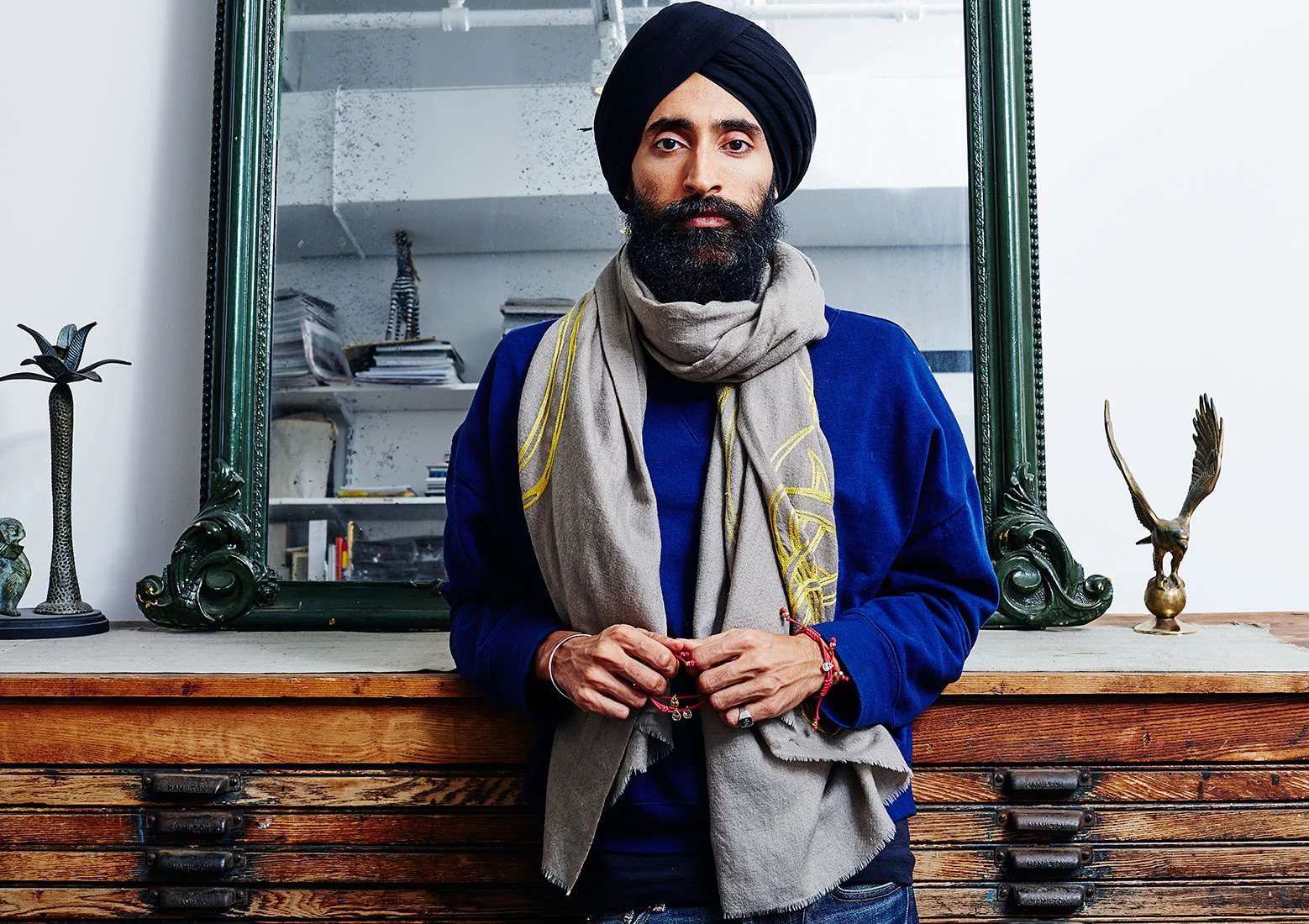 HOUSEOFWARIS_2.jpg
