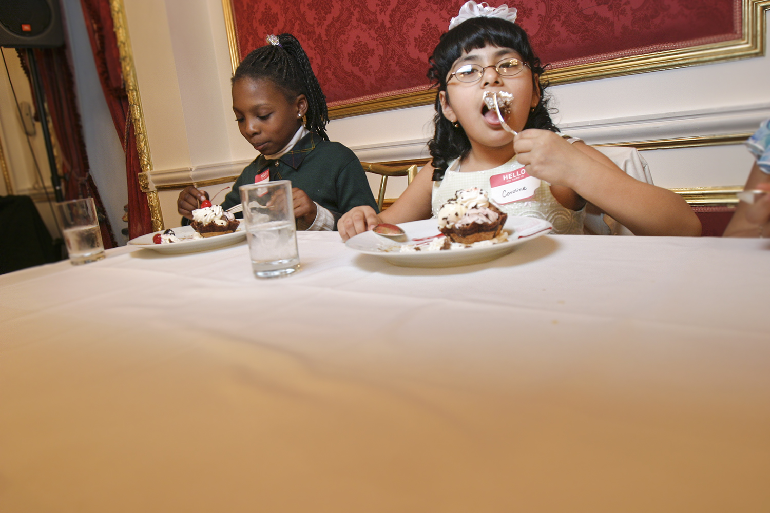 Web_2014_20040430_Development_and_Finishing_Institute_Plaza_Hotel_0107.jpg