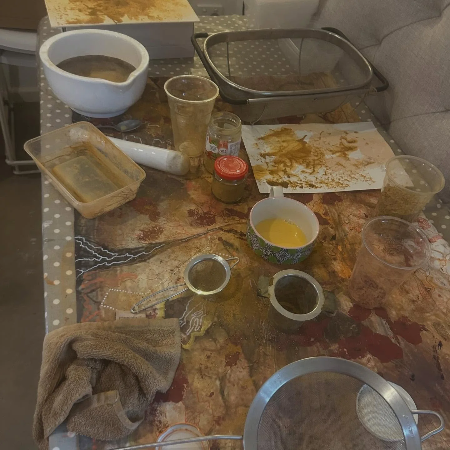 A significant amount of joy in the studio today preparing for the @wpccdubbo Pigment Play kids workshops on Thursday 

#artworkshop #naturalpigmentdyes #dubbocreative