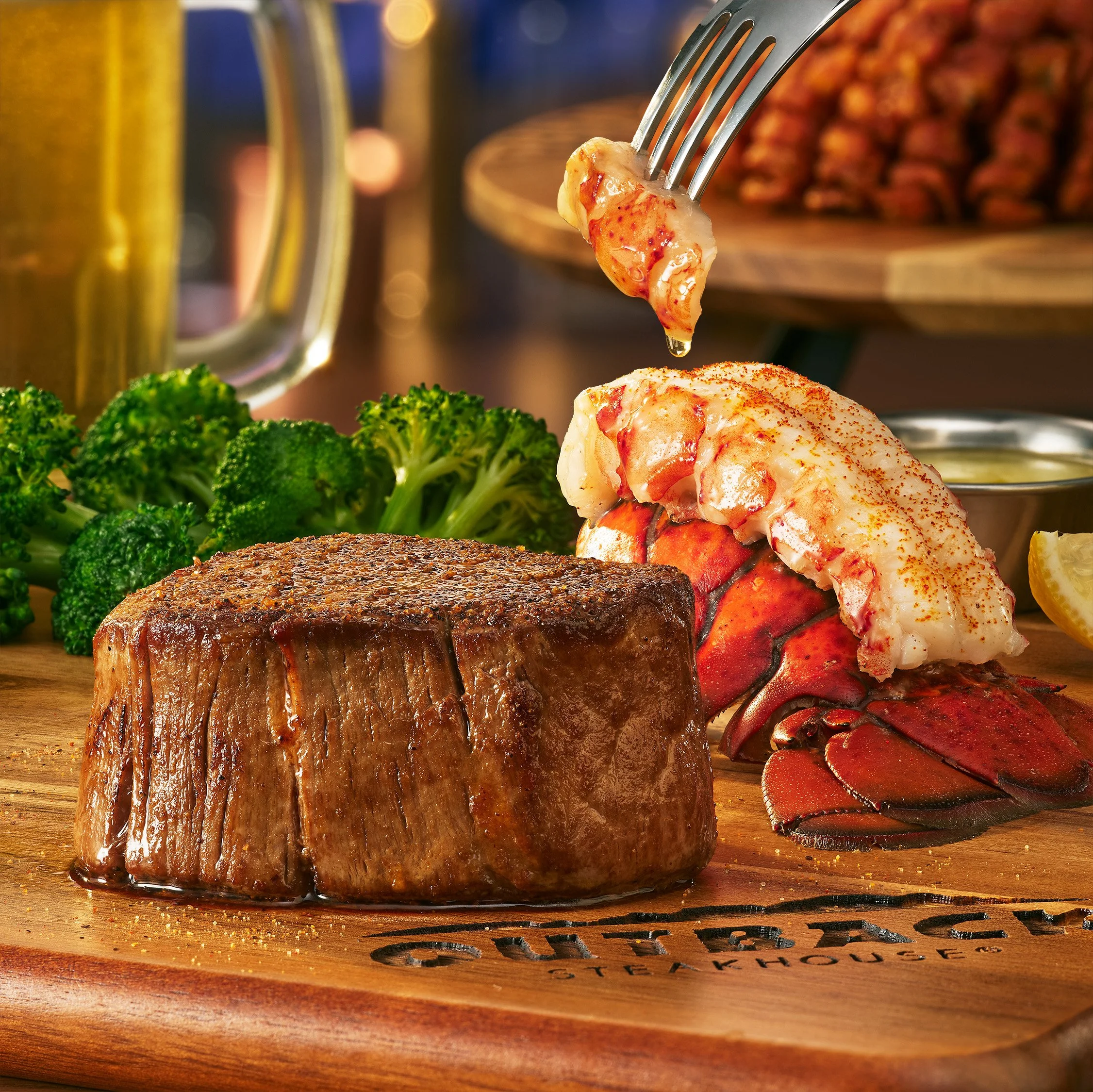 OBS_FiletAndLobsterCombo_action.jpg