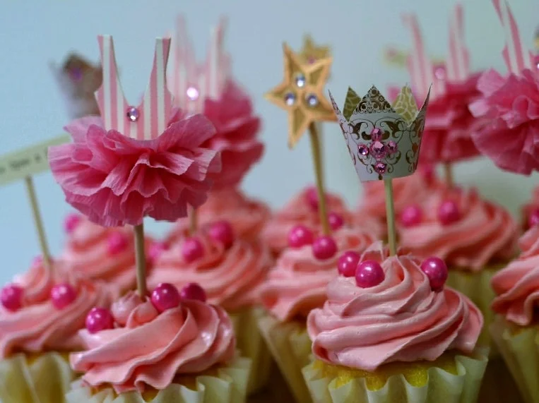 For ballet tu tu toppers, I found a how-to at inkpaperlove.com/tutorials