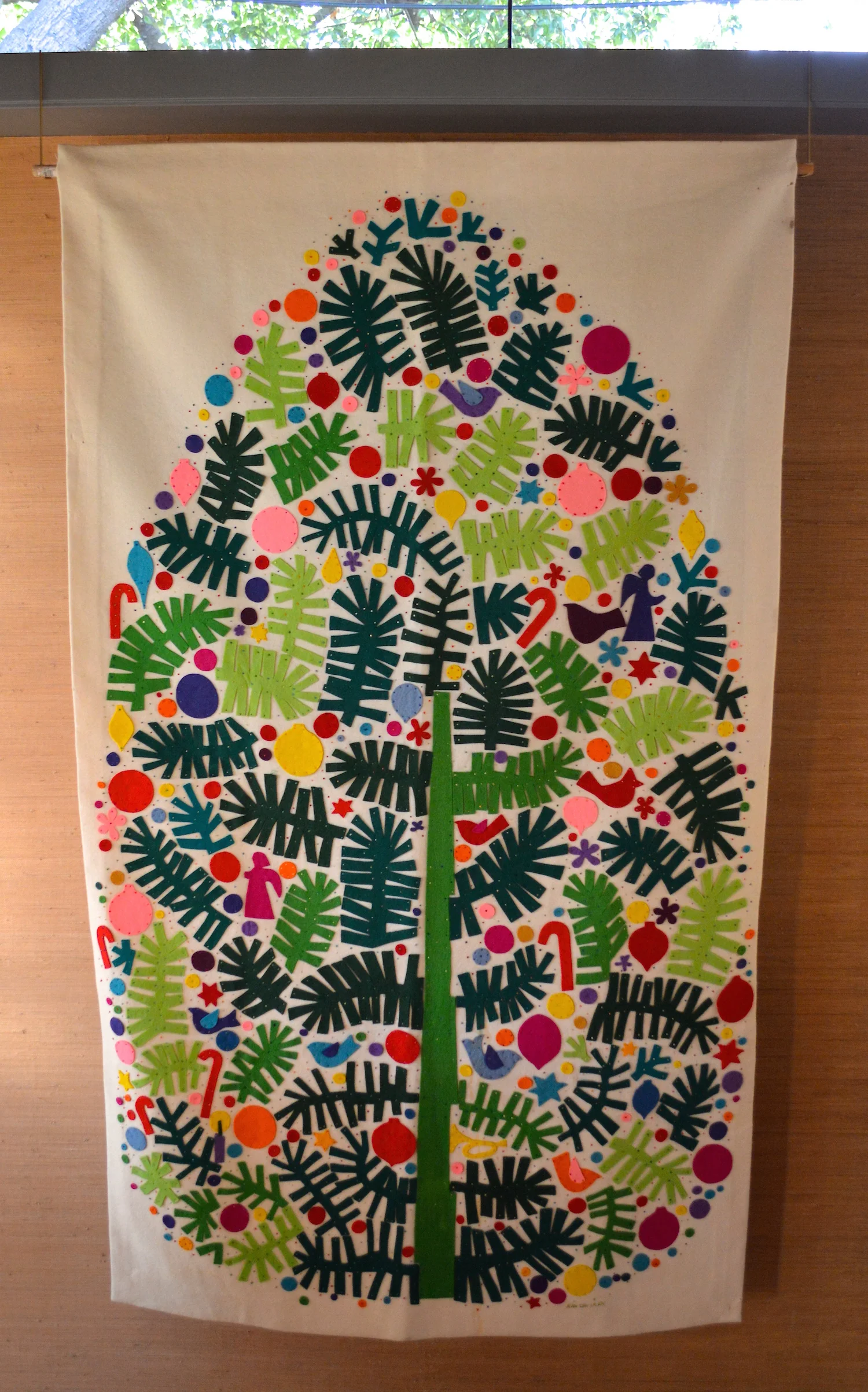 laury.tree.jpg