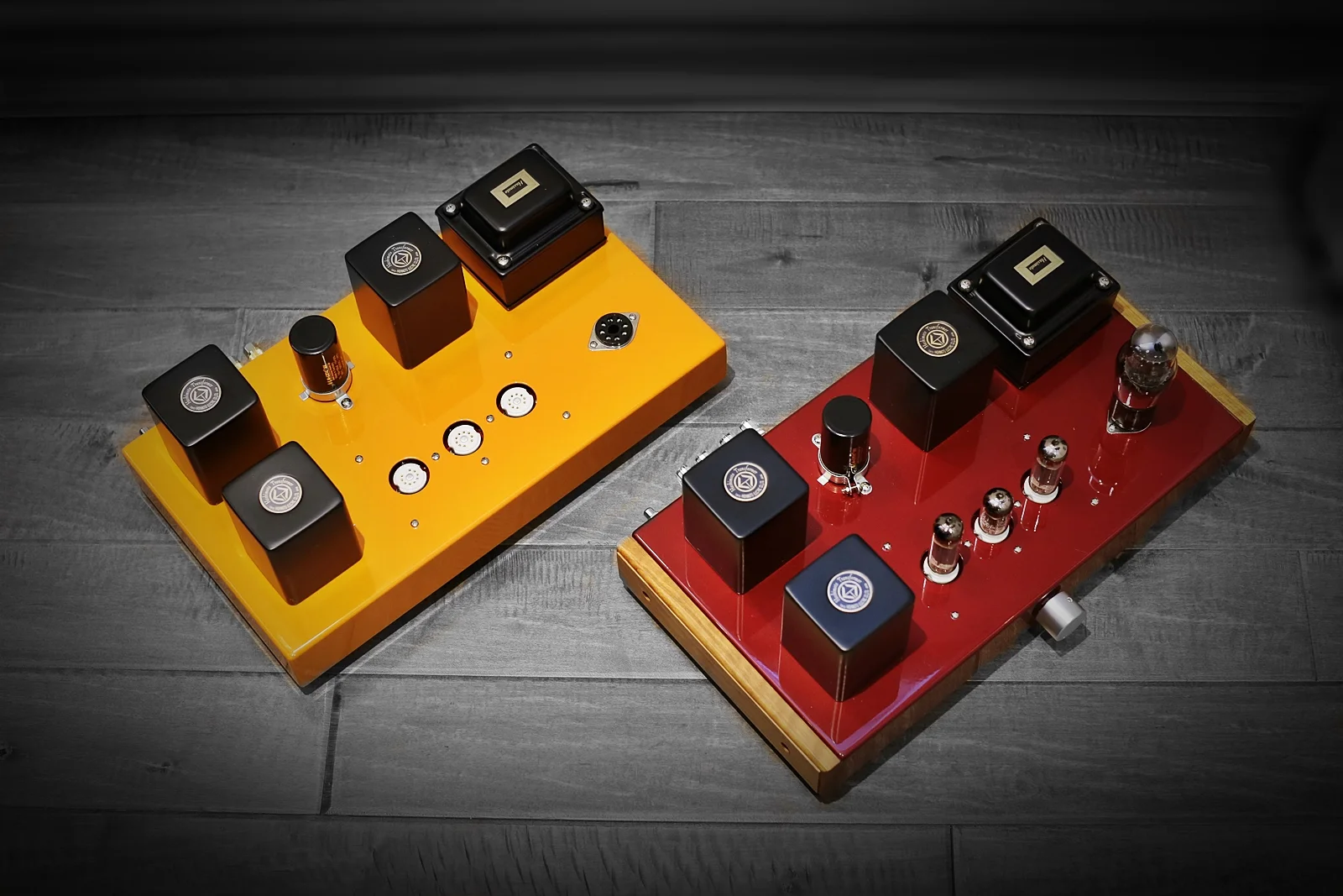 “Without any music playing, I turned the volume pot all the way up and I was able to put my ear right next to the drivers without hearing any noise. Small wonder that I was able to hear so much inner detail in the music.” — http://www.enjoythemusic.com/magazine/equipment/0115/Triode_Lab_Finale_F138_FFX_Review.htm “How does it sound? Well, it sounds like a tube amp! I’ve heard a lot of tube amps lately that, for whatever reason, don’t sound “tubey”. This is neither good nor bad, it just is. This amp, to me, sounds like what a good tube amp SHOULD sound like. Yes, it is warm. It is smooth... it is laid-back. But it is also amazingly clear and transparent. Almost holographic sounding. It doesn’t sound bloated or fuzzy. It really just plays music in the most un-fatiguing way. Never a hint of any unpleasant distortion at all. Match the amp up with a quality pre-amplifier (Finale makes these too), and you’ll have very wide, spacious imaging, and perfect left/right balance. A solid A+ piece of sweet sounding audio art. ” — http://audioreview.ca/default.aspx?pagename=review&reviewID=7517