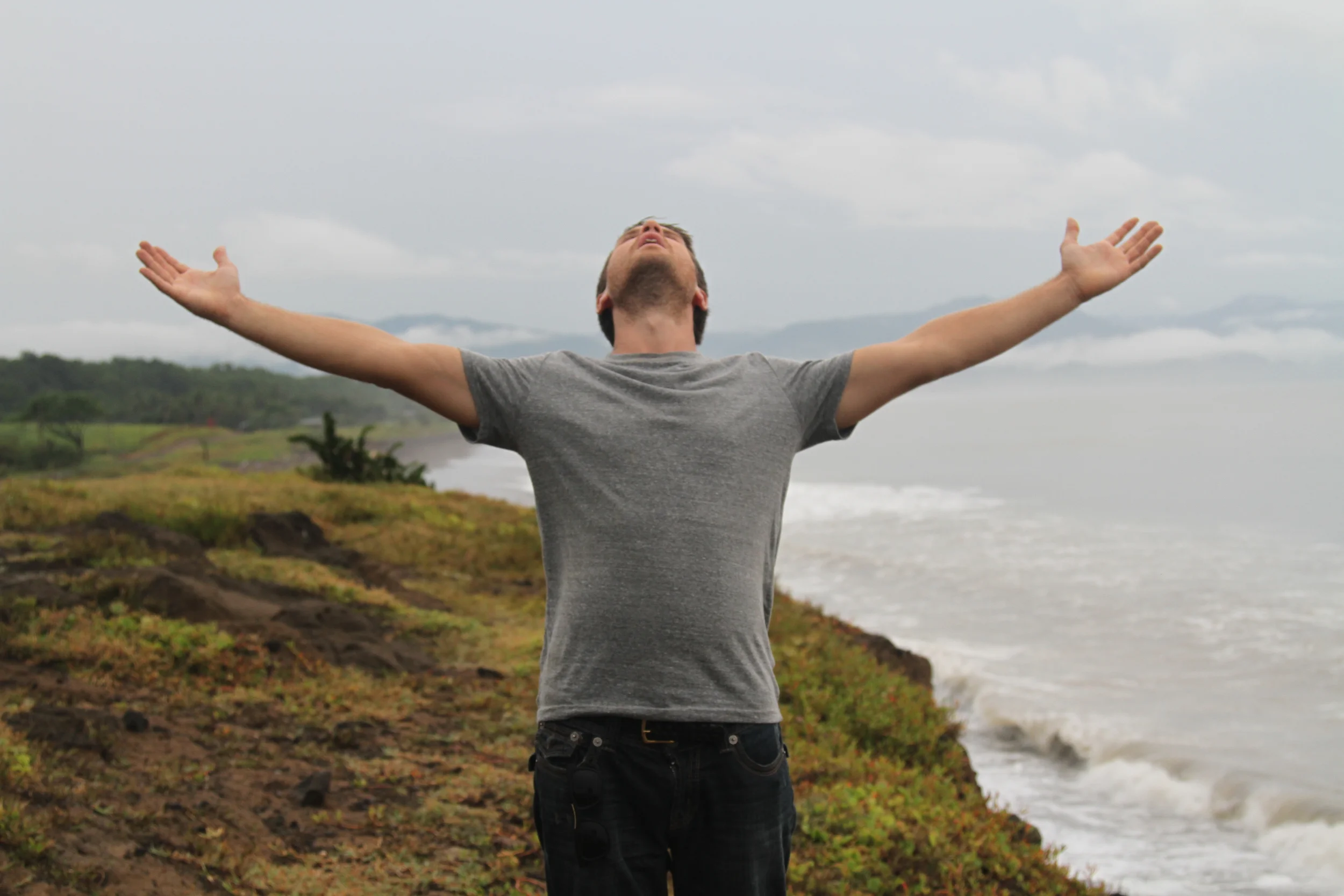 How I got Robbed of All My Things in Central America