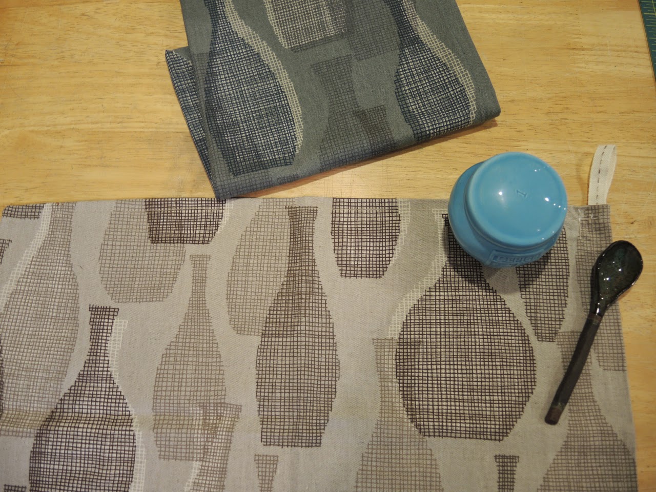tea towel (spoon by Cor Pottery)