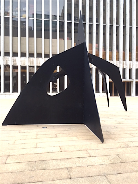 Alexander Calder, "Le Guichet" (The Box Office) 1963