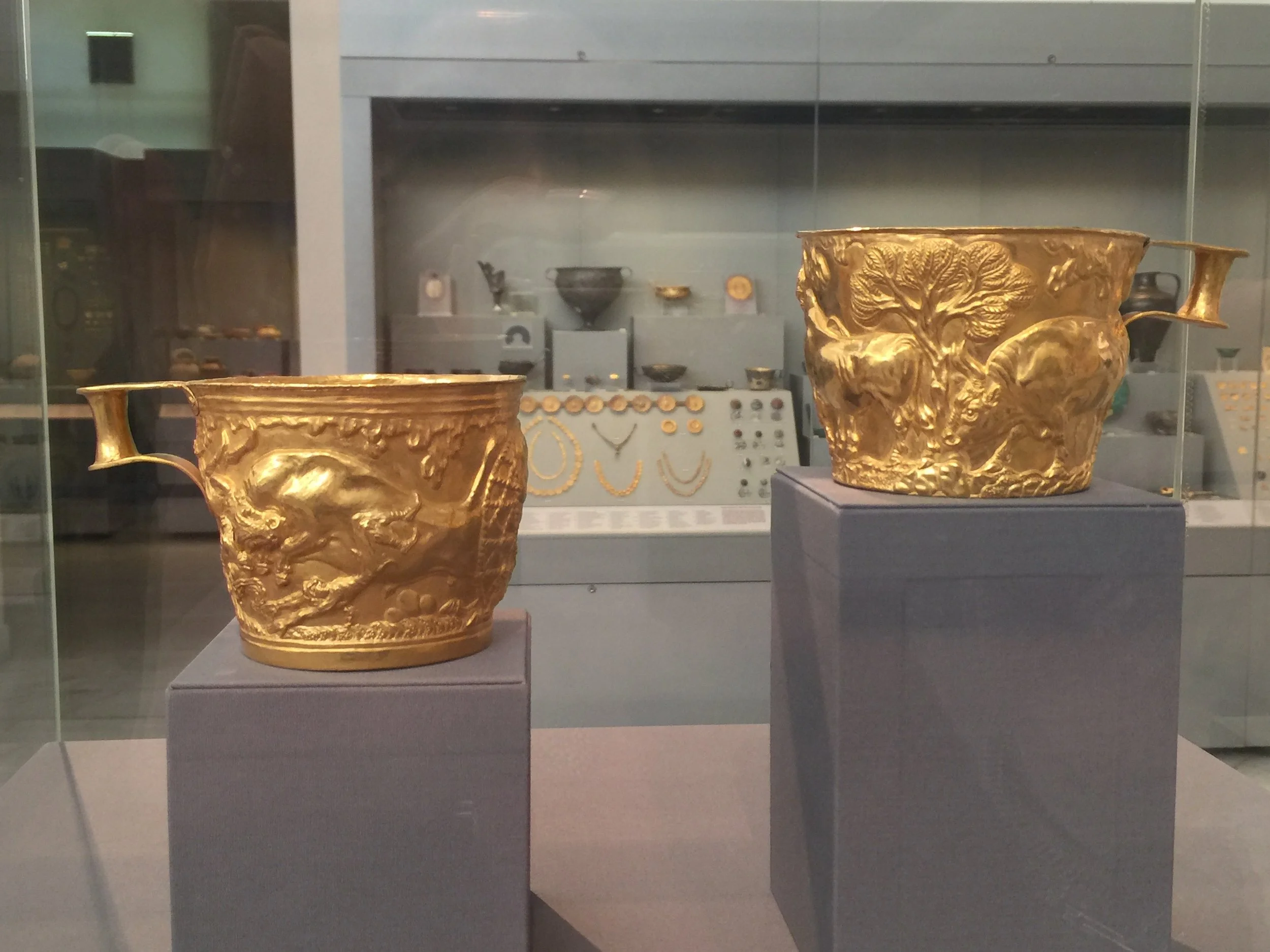 The Vaphio Cups