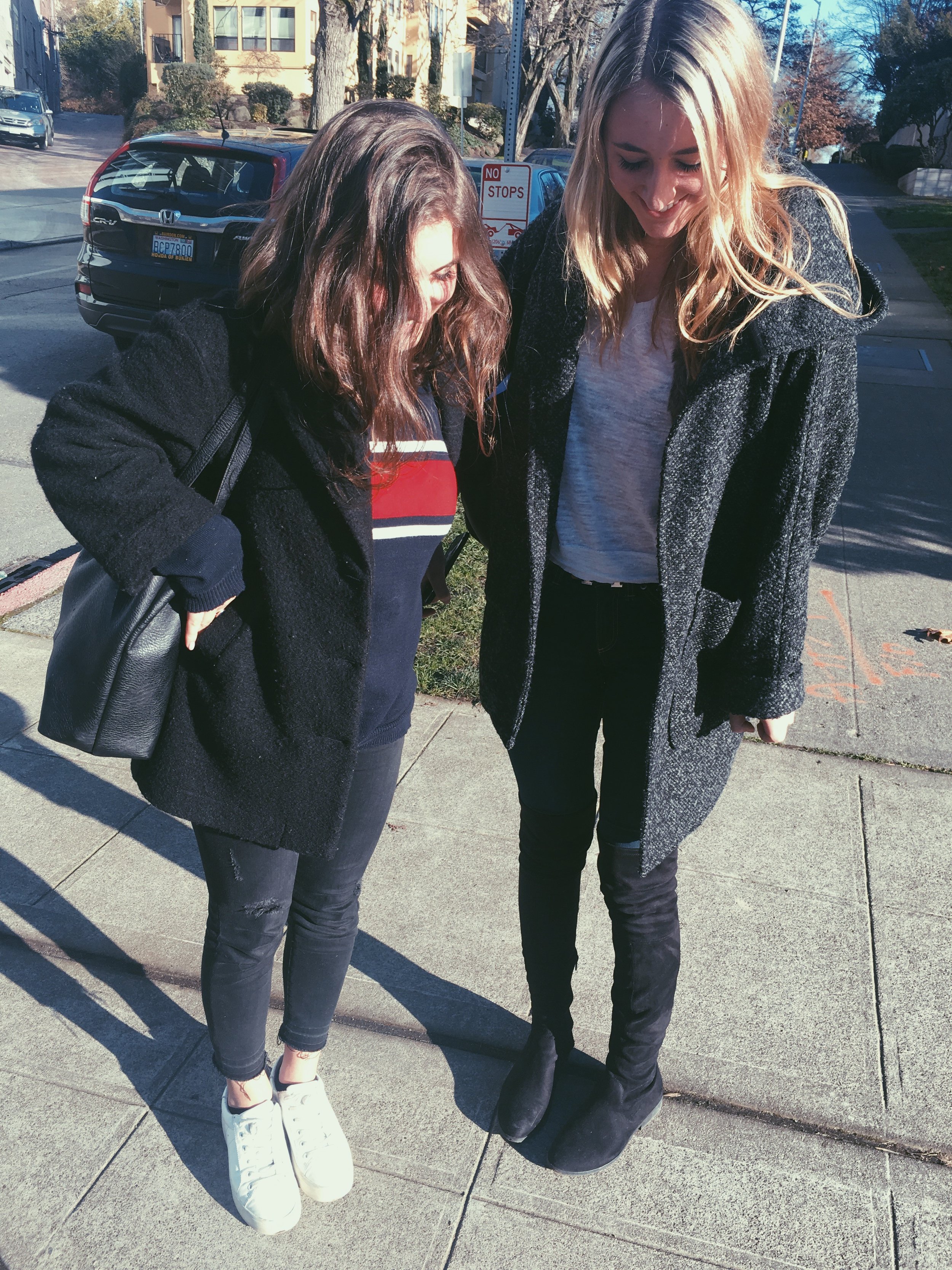   Ruby ‘17 and Camille ‘17:  This duo proves that layering is key. Ruby goes with a sporty approach in an American Apparel coat, Brandy Melville sweater, Zara jeans and Steve Madden sneakers. Camille chooses an Urban Outfitters coat, Nasty Gal boots,
