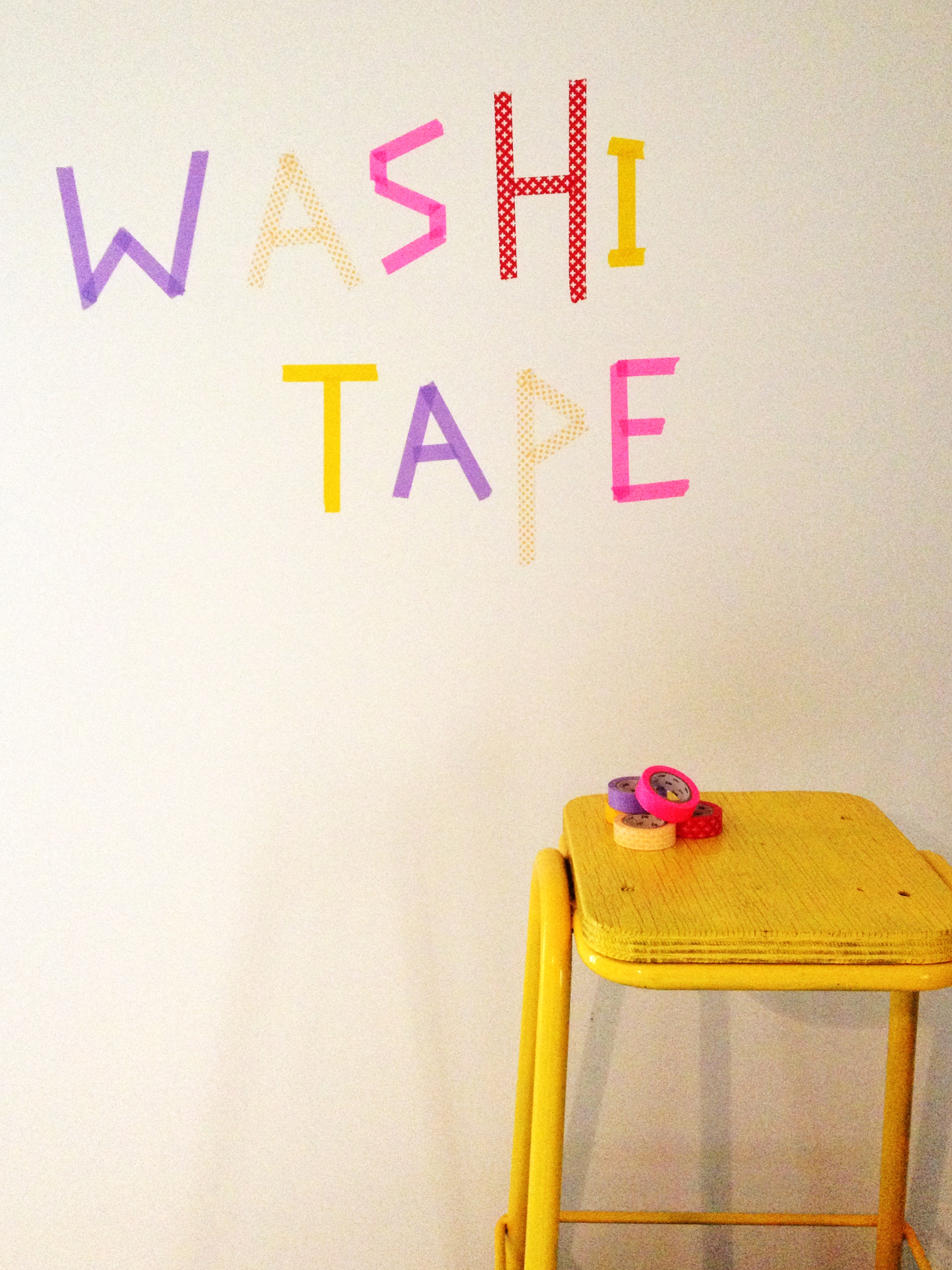 washi tape is so much fun to play with as it comes on and off the wall easily and doesnt leave a mark. i like to hang pictures and photos up with it and of course write things.