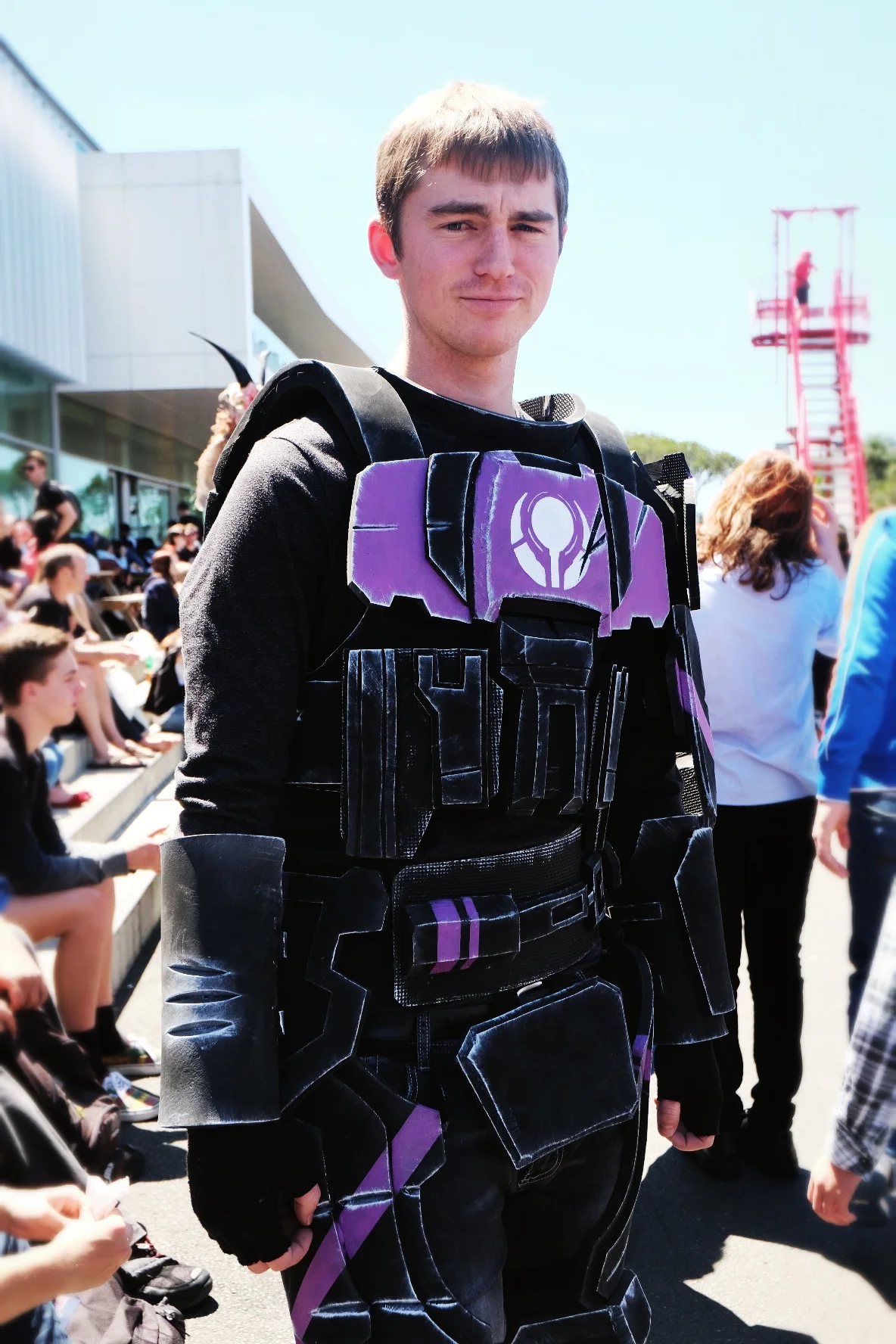 Oscar Fill dressed as a Odst trooper from Halo