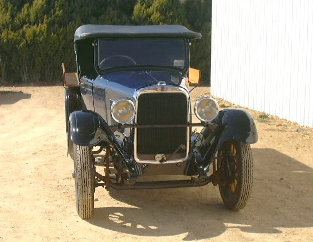 The Dodge is finished in its original paint colours taken from samples found on the vehicle. The dashboard is steel hand-painted in its original timber like finish.
