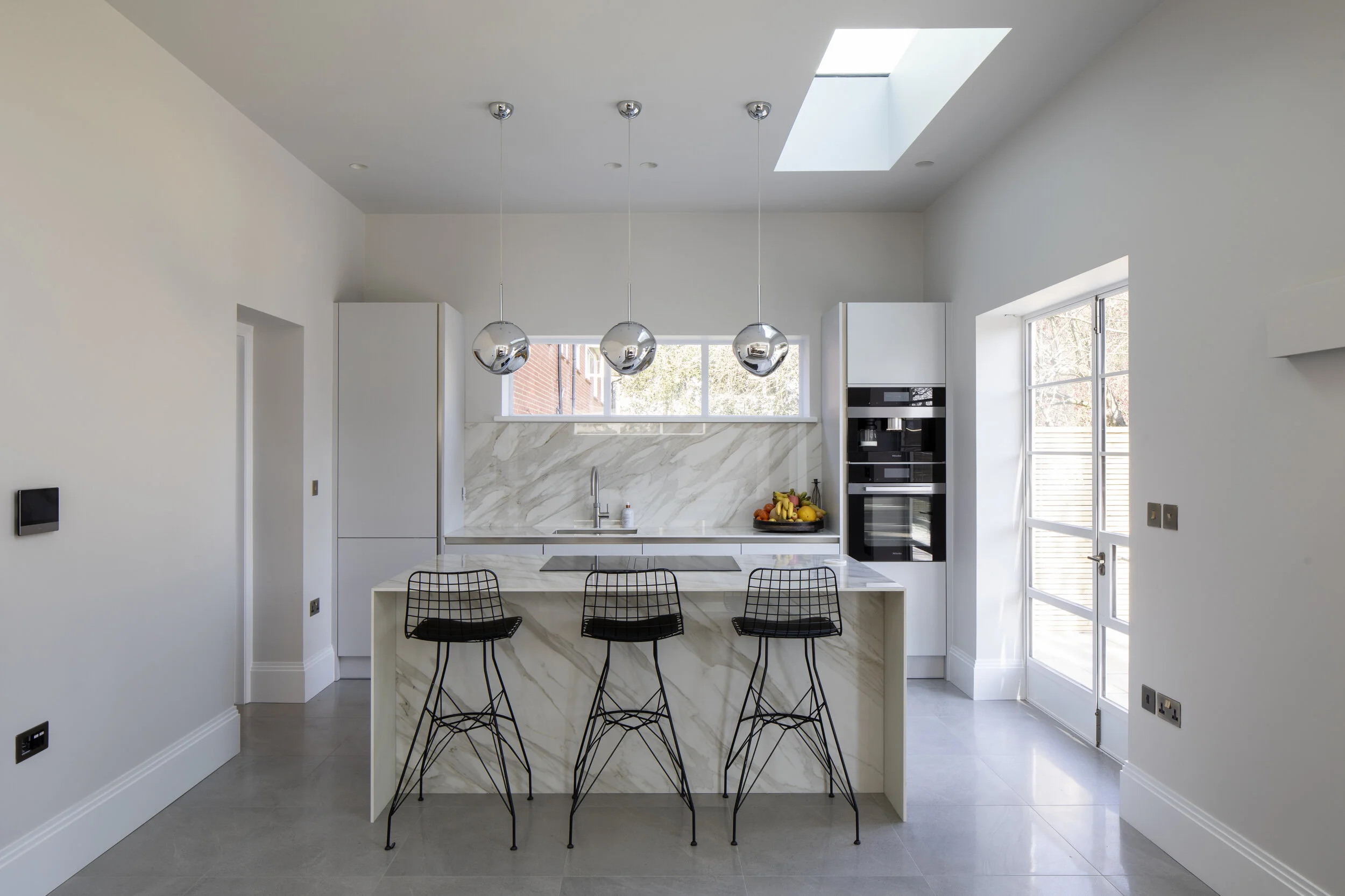 27. Woodford Road.jpg