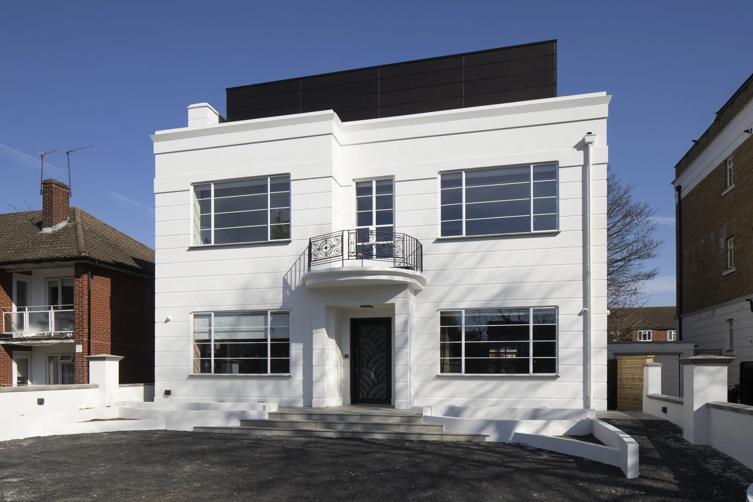 74. Woodford Road.jpg