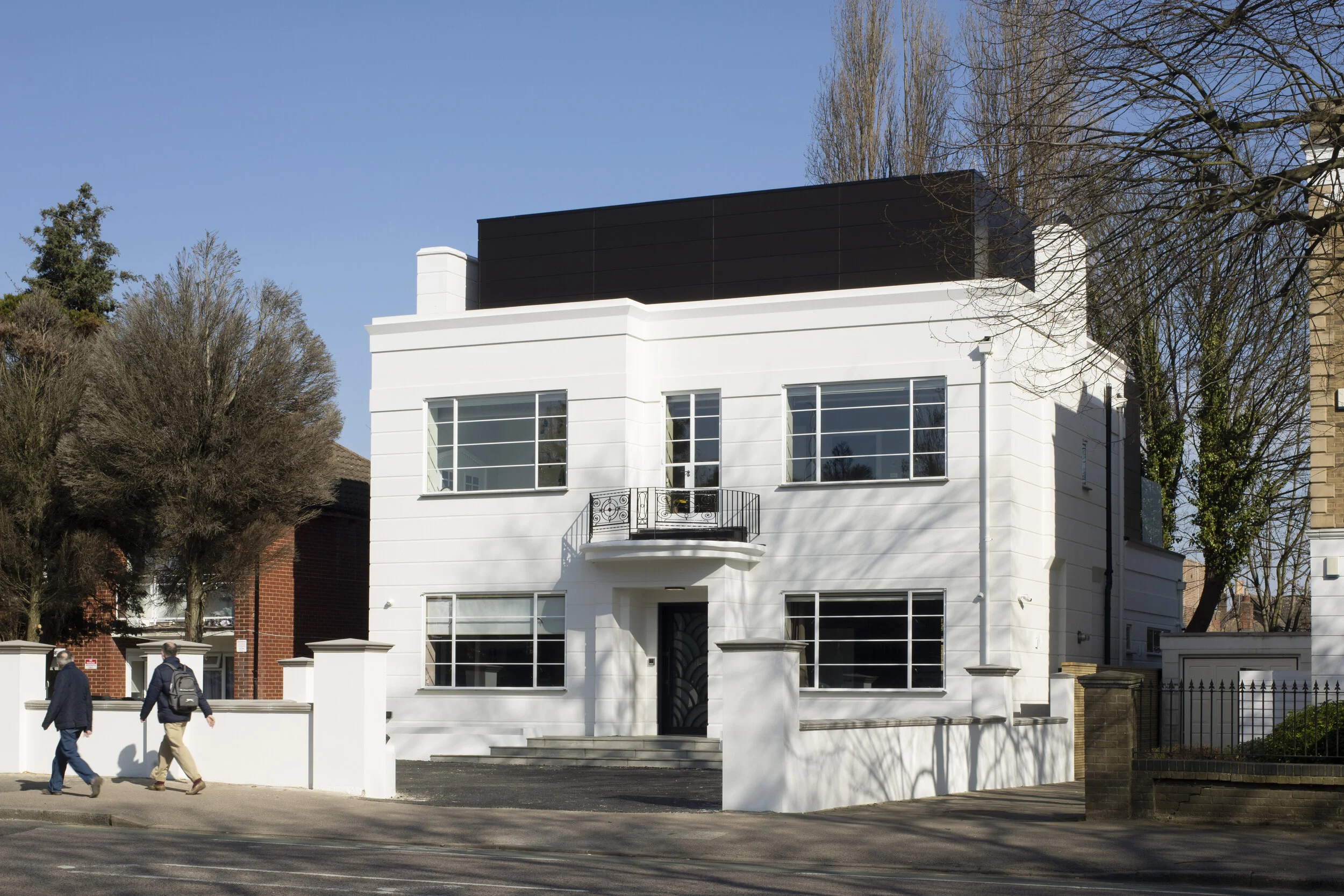 79. Woodford Road.jpg