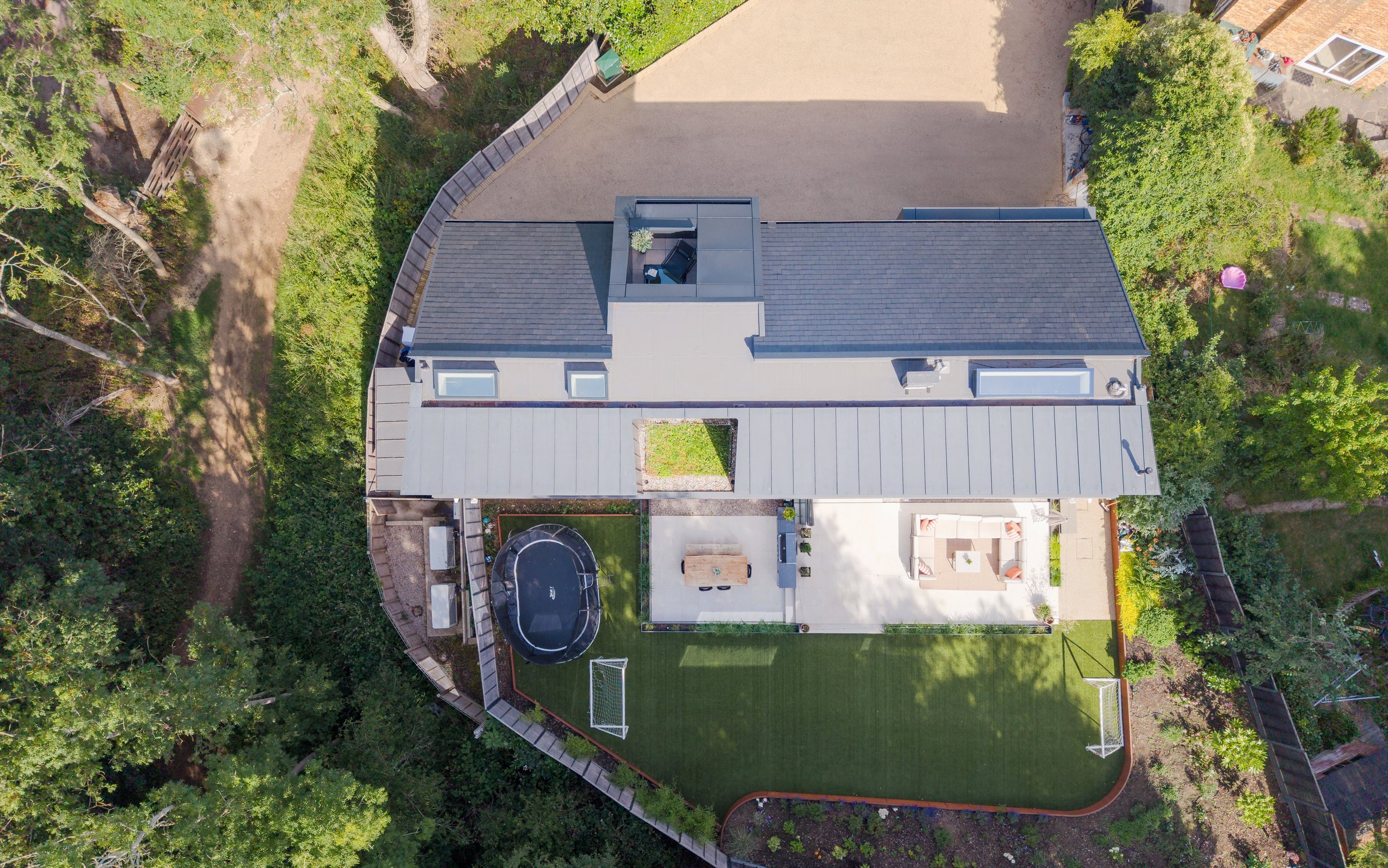 Robin Hill House_exteriors_Jun26 - high res-0188.jpg