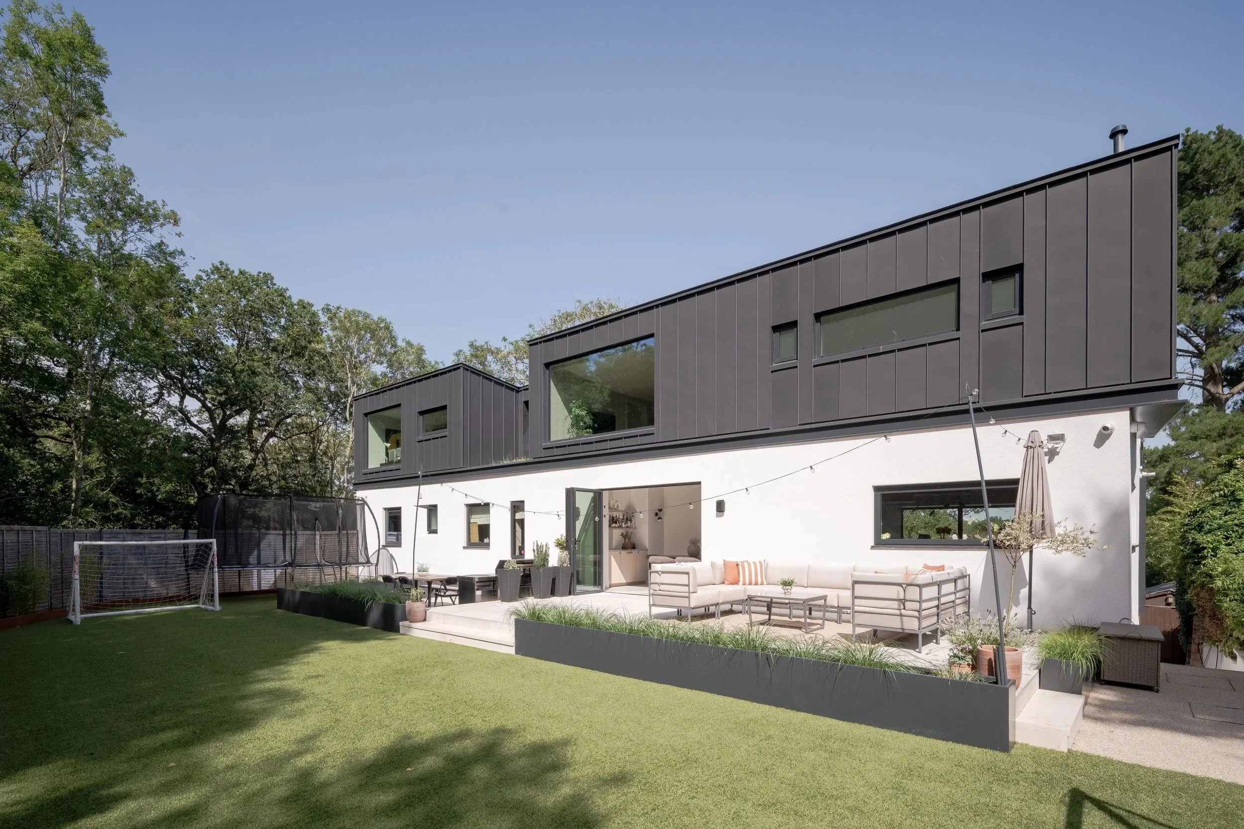 Robin Hill House