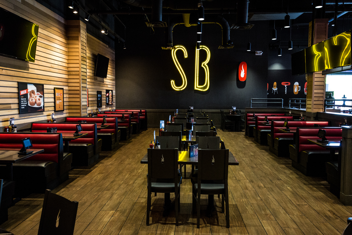 Smokey Bones-9770.jpg