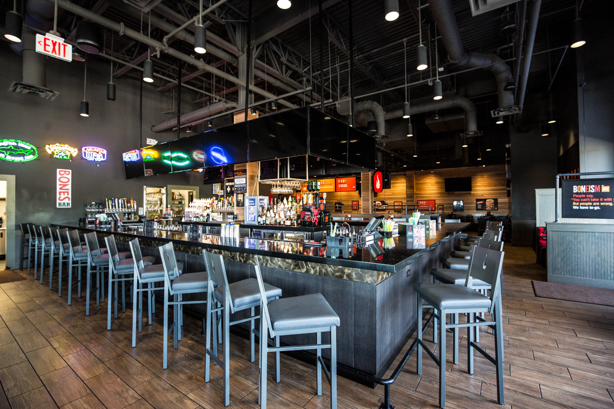 Smokey Bones-9748.jpg
