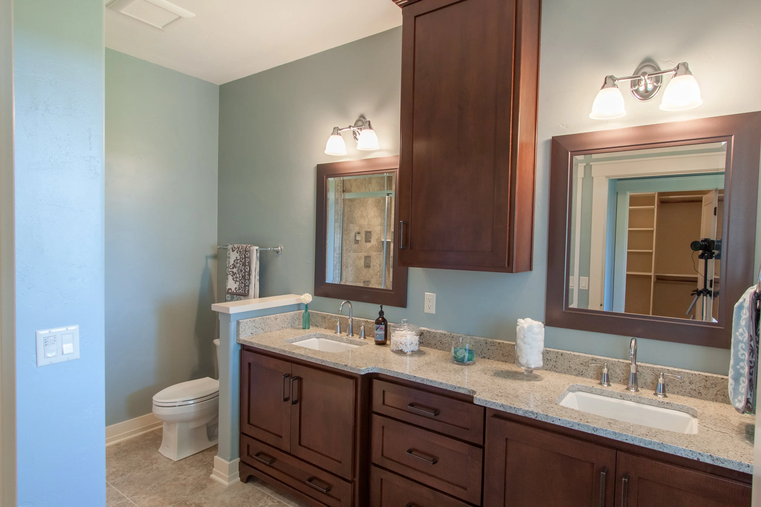Laundre Home-2.jpg