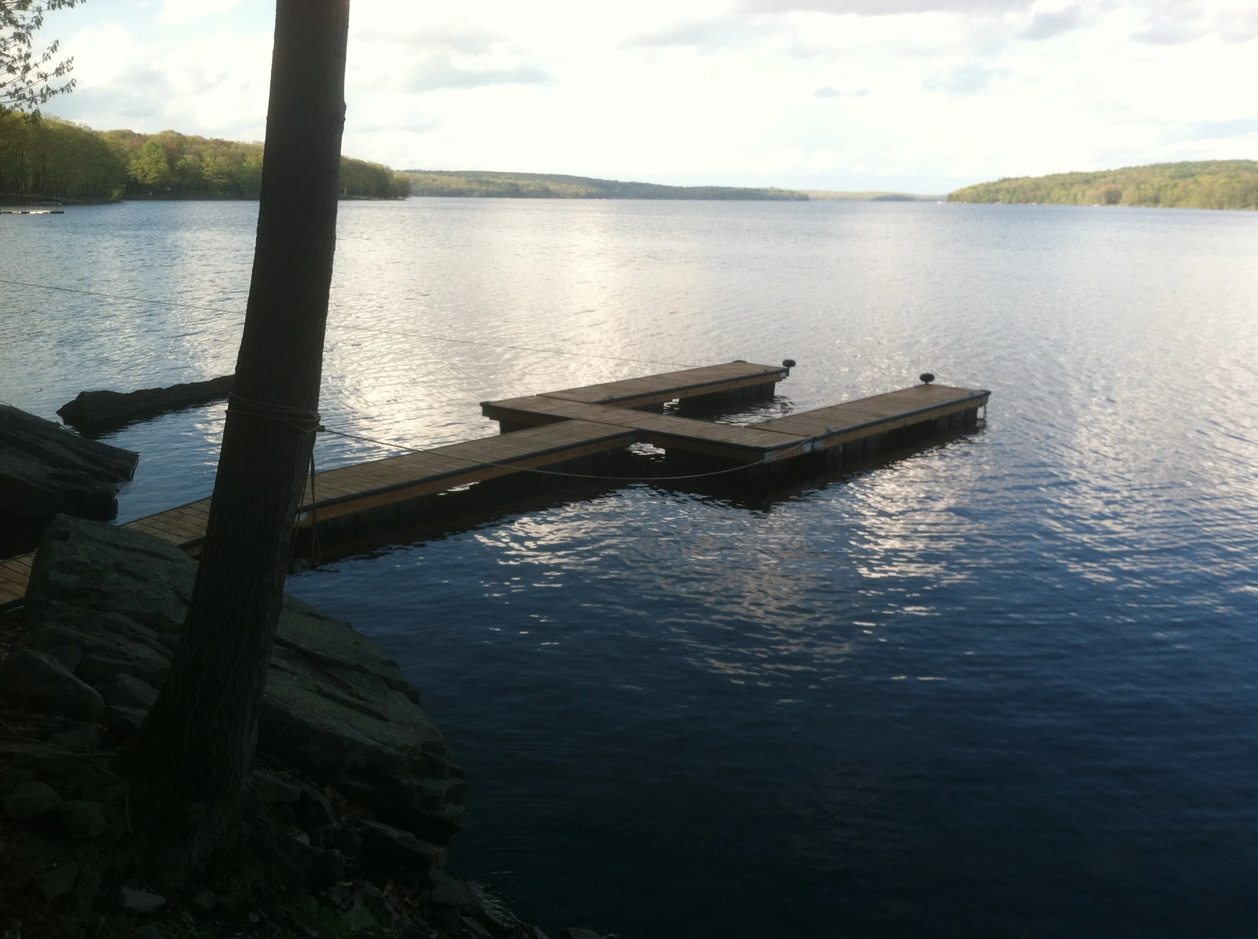Cedar Dock with mooring roller guides on Lake Wallenpaupack