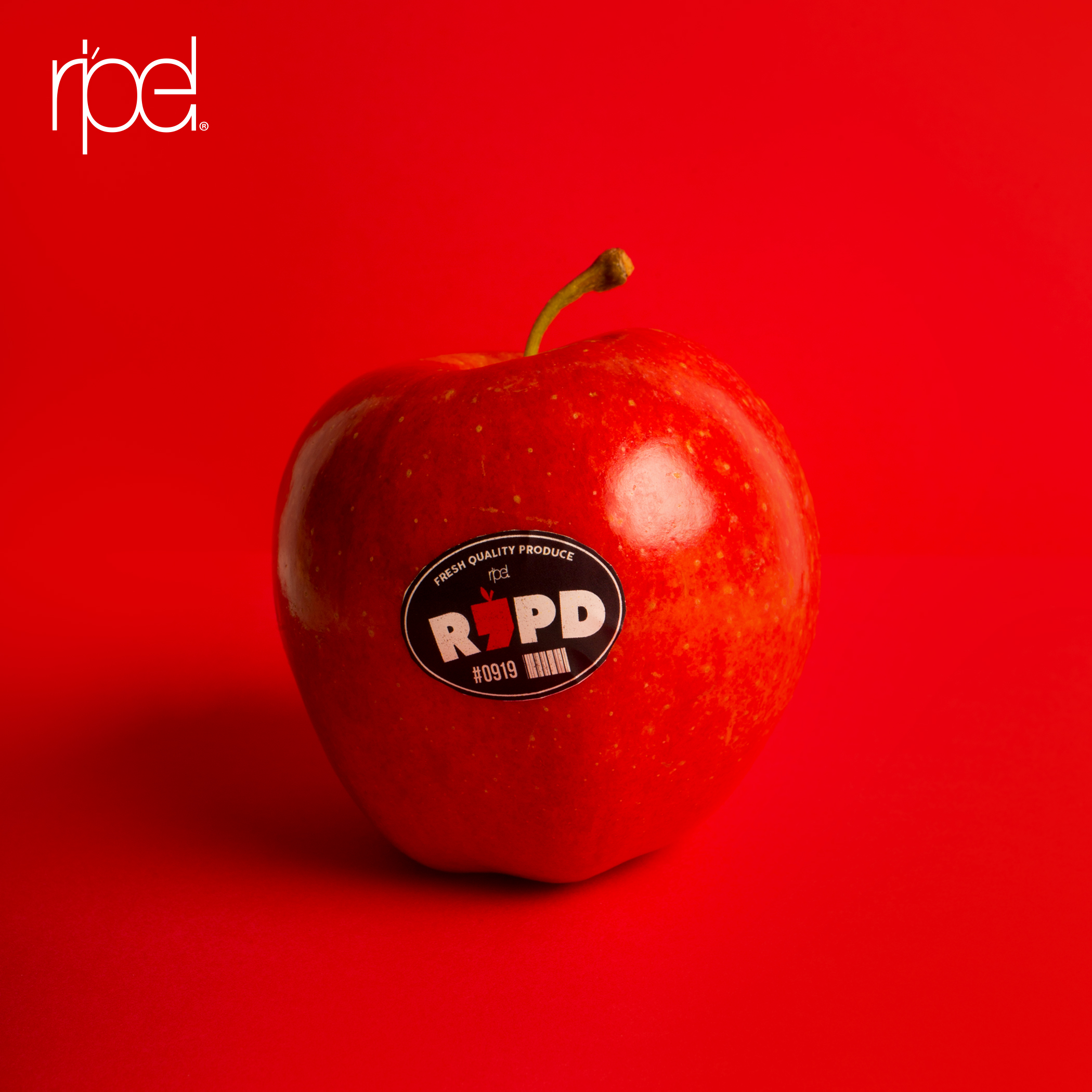 Red_Apple.jpg