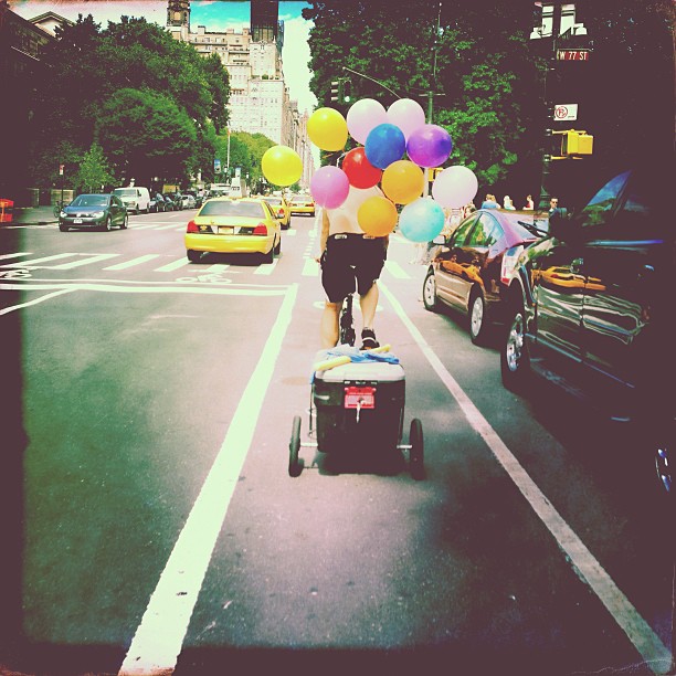 balloon messenger