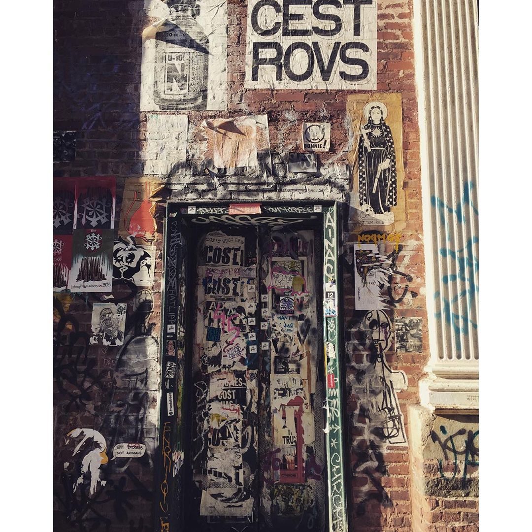 Sticker Door Porn