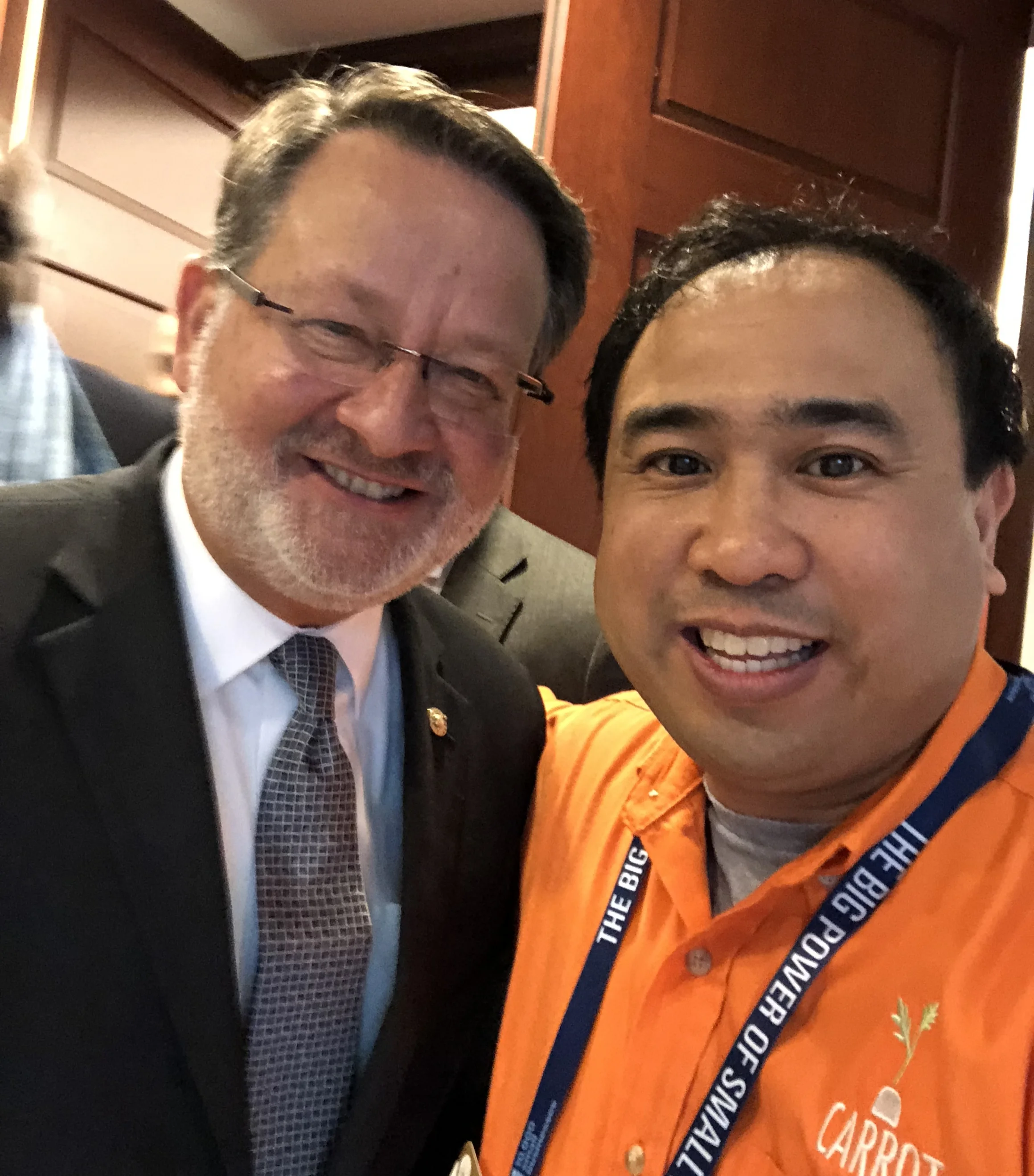 U.S. Senator Gary Peters (MI) with CARROT Founder & CEO Michael Antaran.