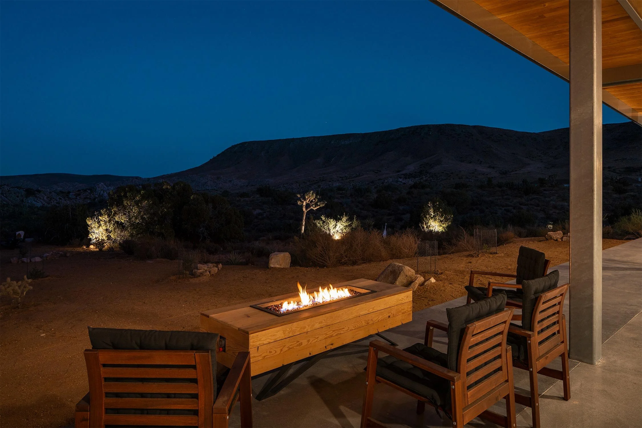 Hawk & Mesa Pioneertown Rental