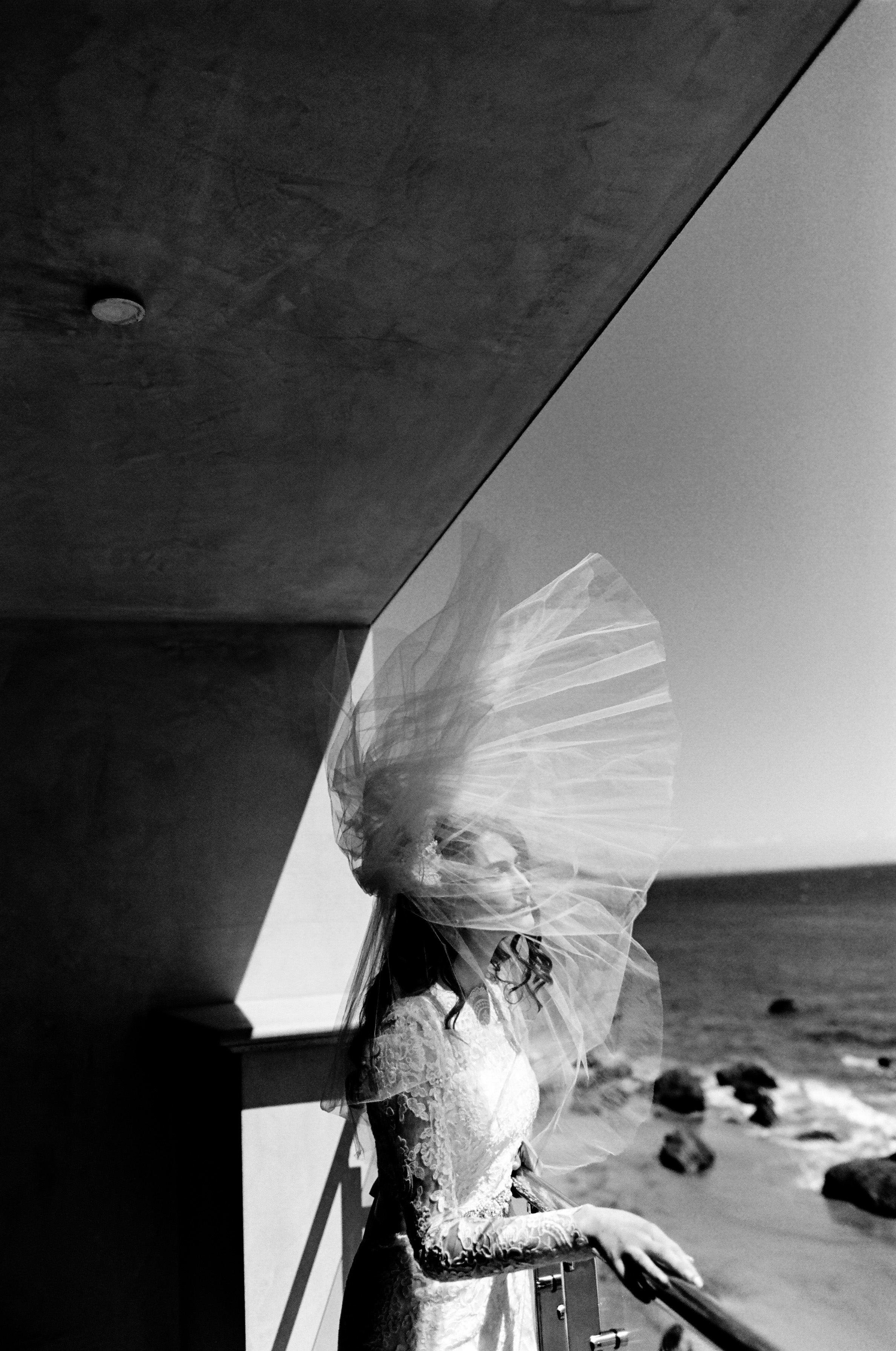 Top destination wedding photographer photographs Orthodox Jewish wedding at Calamigos Ranch California Wedding