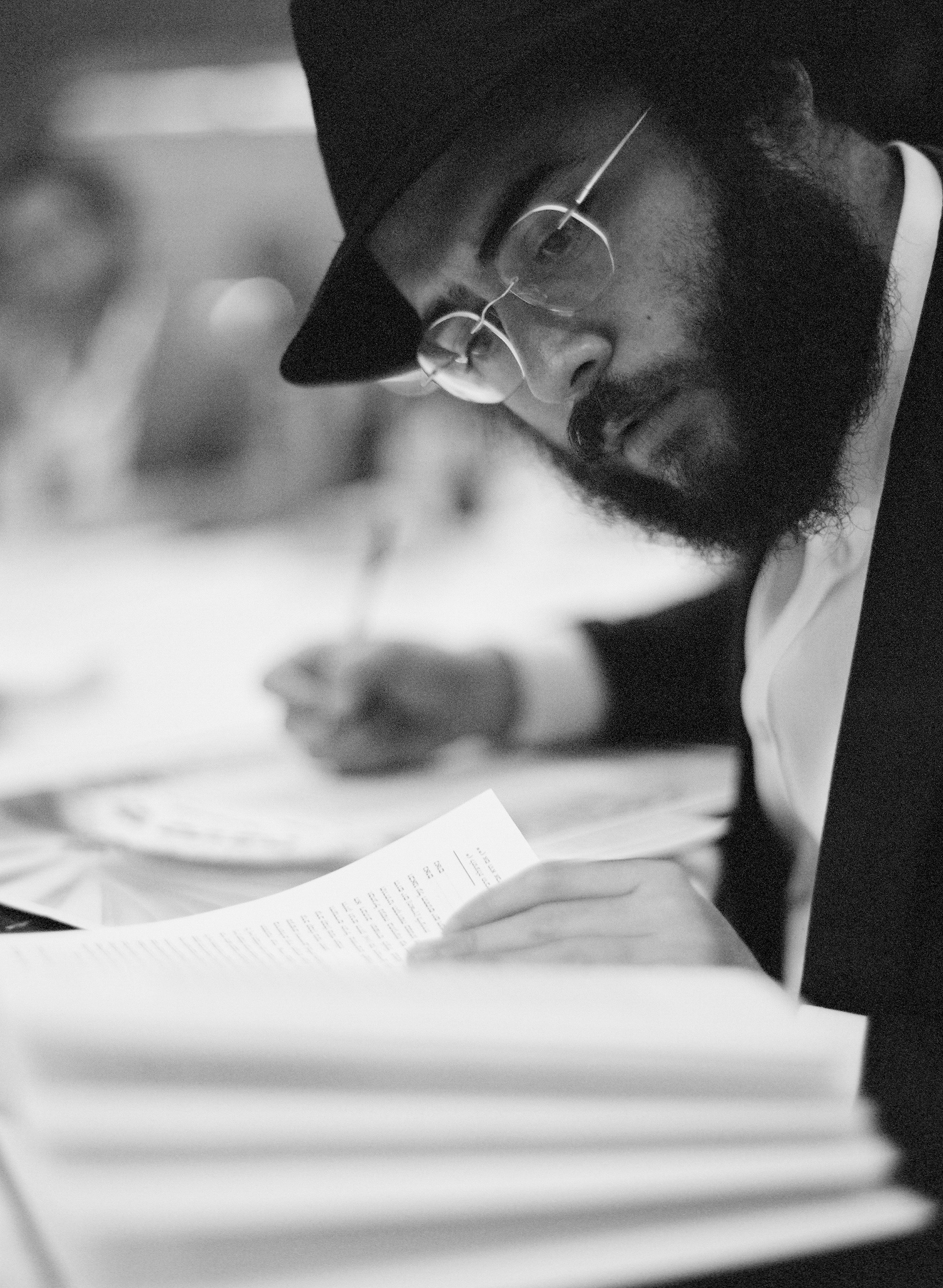 Top destination wedding photographer photographs Orthodox Jewish wedding at Calamigos Ranch California Wedding