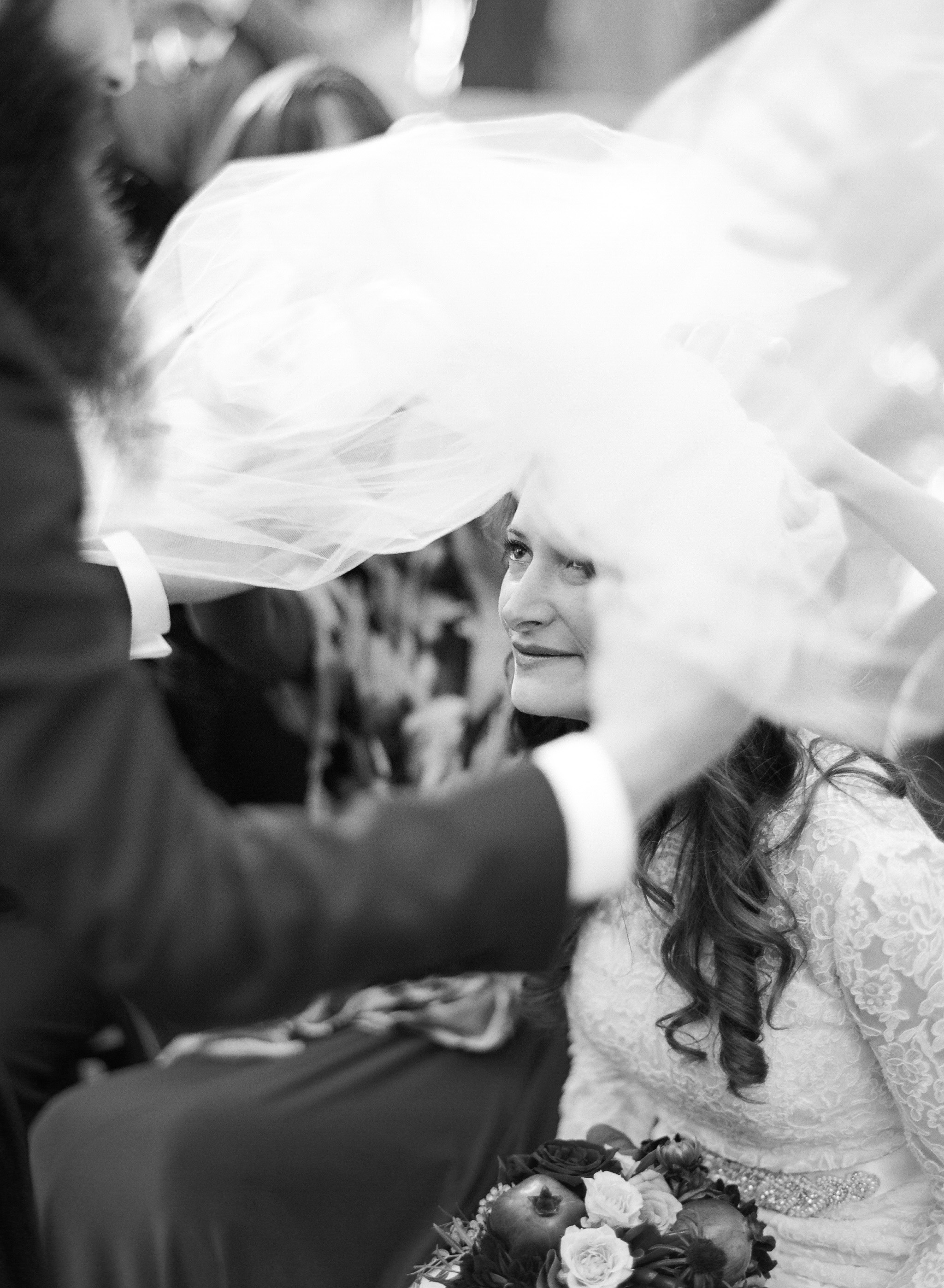 Top destination wedding photographer photographs Orthodox Jewish wedding at Calamigos Ranch California Wedding