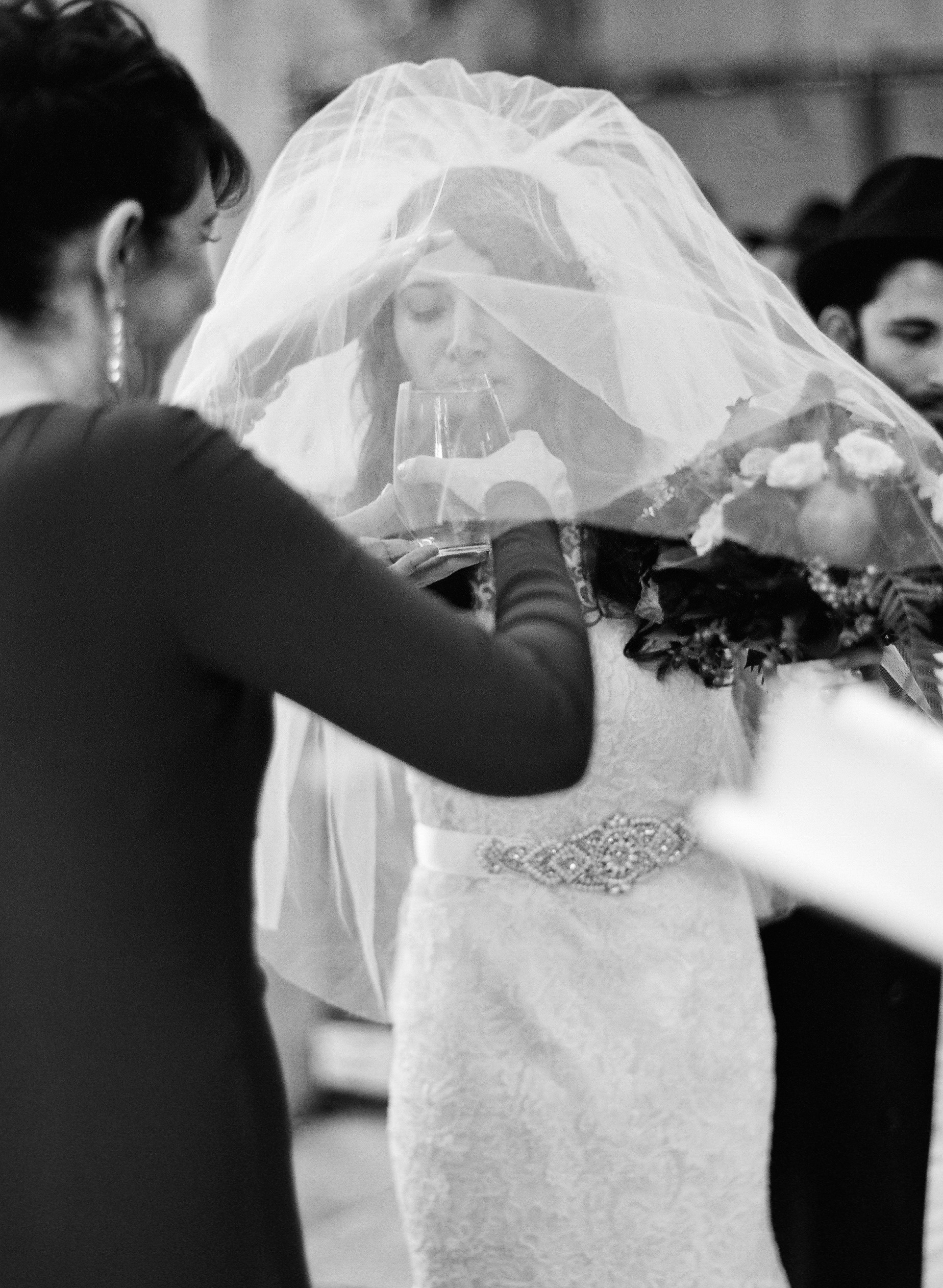 Top destination wedding photographer photographs Orthodox Jewish wedding at Calamigos Ranch California Wedding