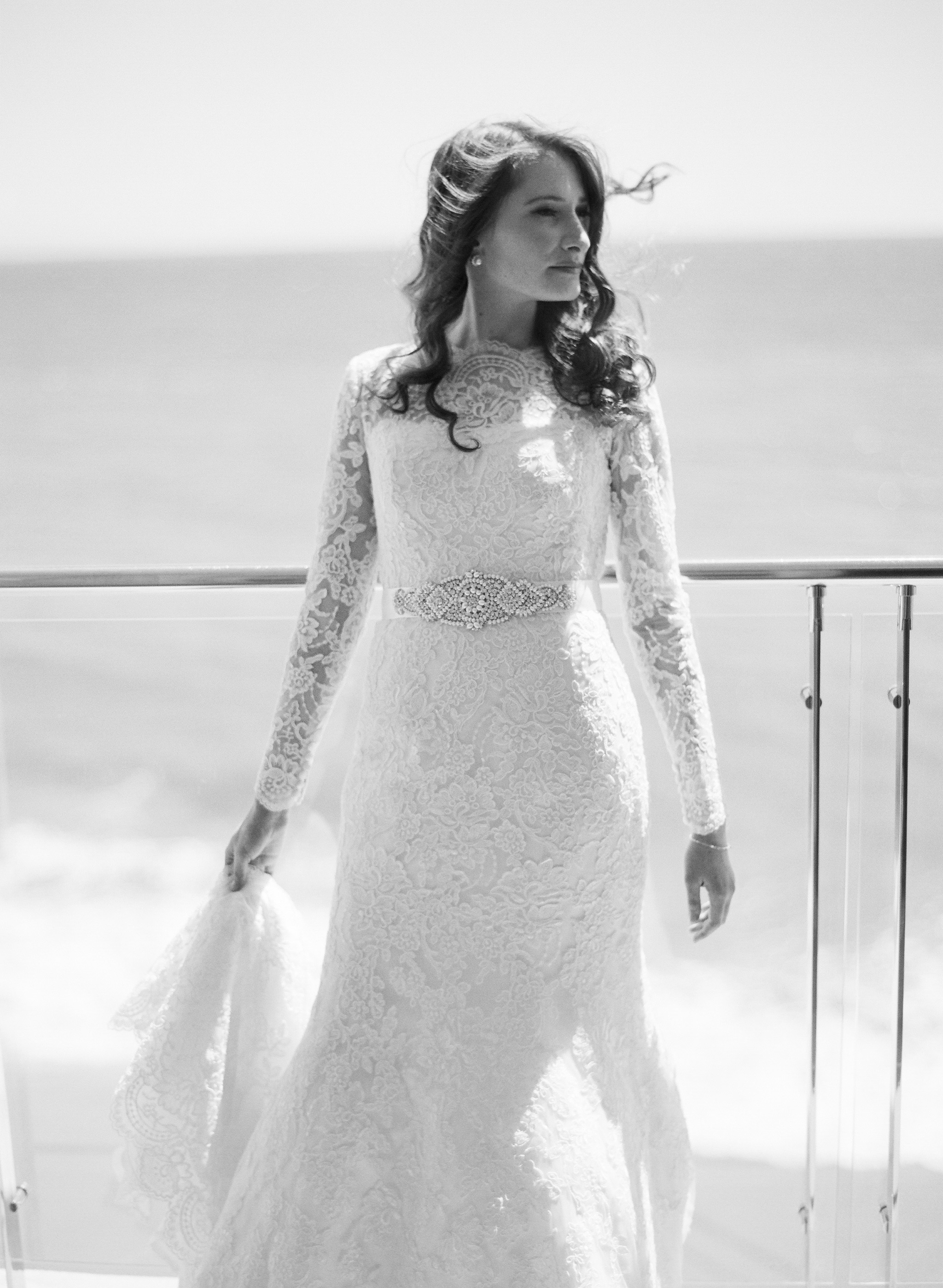 Top destination wedding photographer photographs Orthodox Jewish wedding at Calamigos Ranch California Wedding