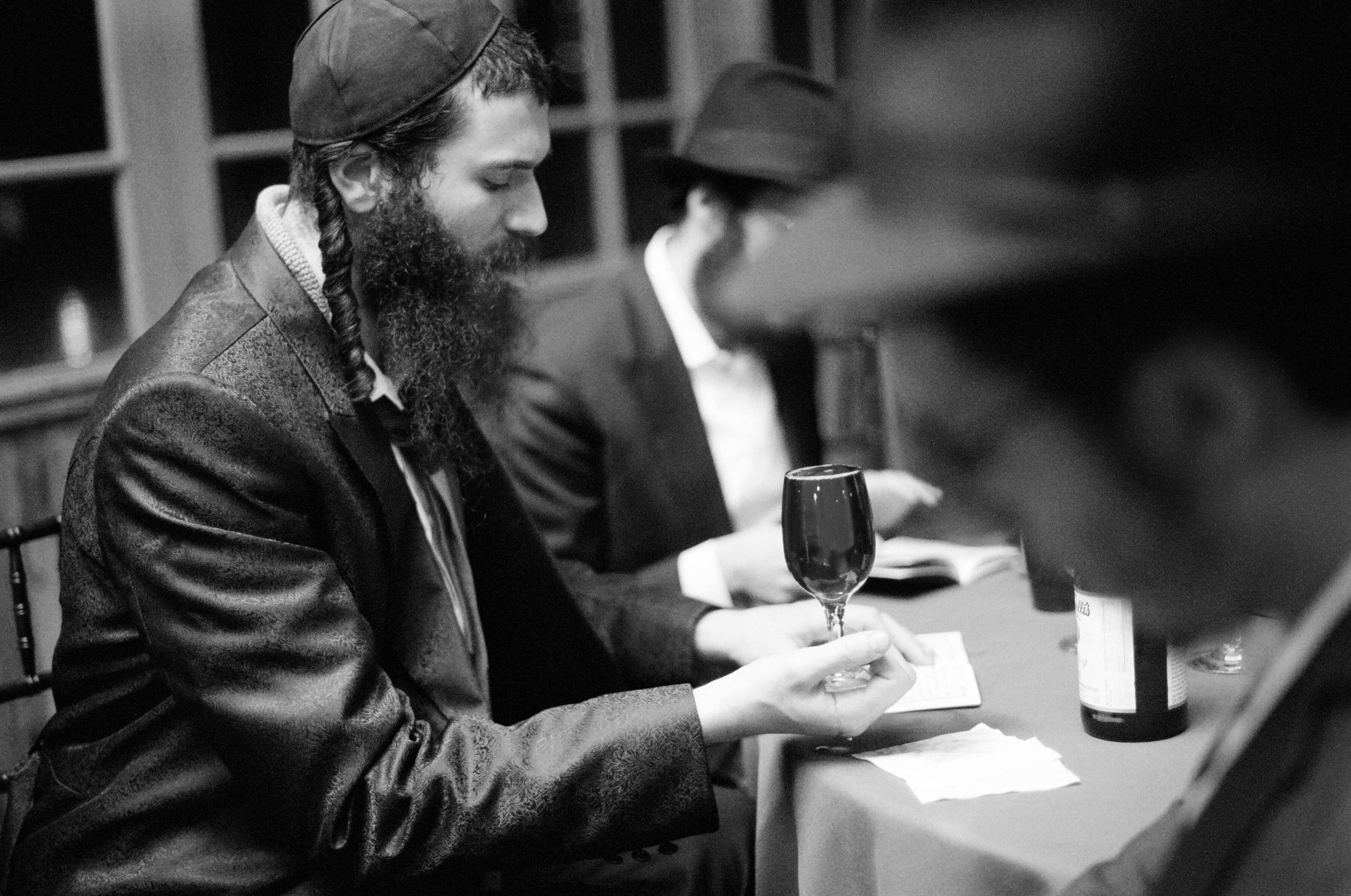 Top destination wedding photographer photographs Orthodox Jewish wedding at Calamigos Ranch California Wedding