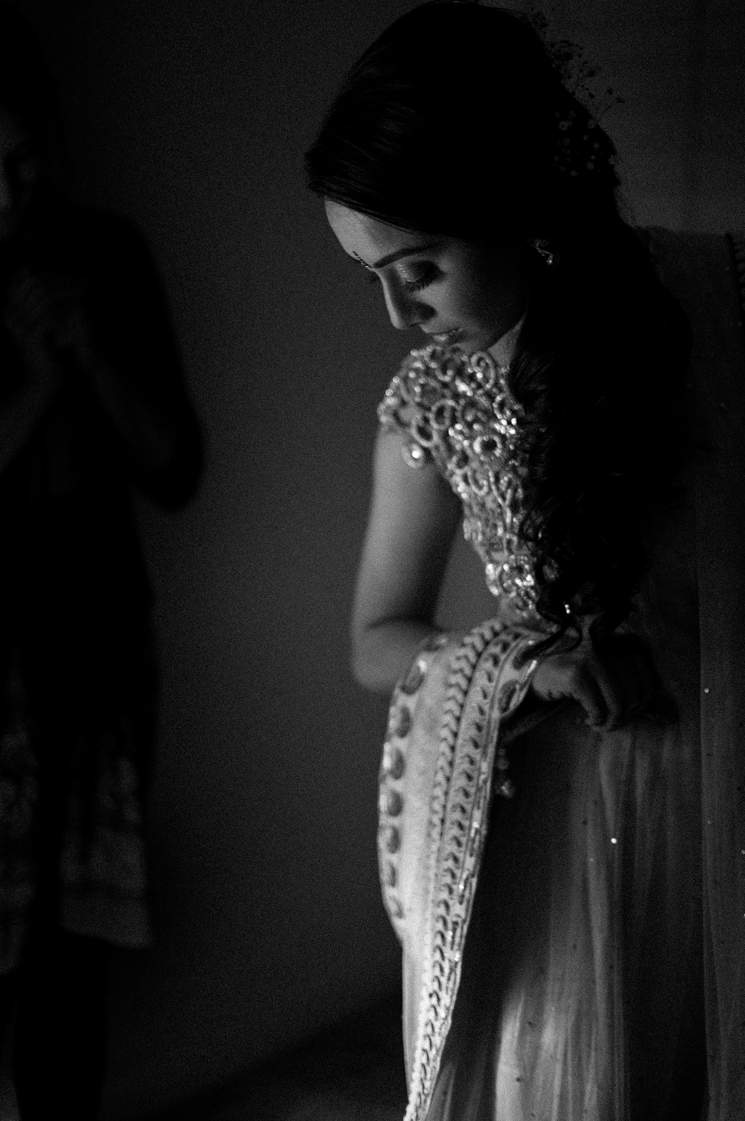 beautiful indian bride gets ready for her hindu ceremony reception in palm coast FL at the hammock beach resort where destination wedding photographer LExia Frank - a top indian wedding photographer - photographs luxury indian weddings on film because she is a film photographer who shoots indian weddings on film and medium format cameras in florida and worldwide for brides who love maharani weddings, south asian bride magazine and manish malhotra and suneet varma 