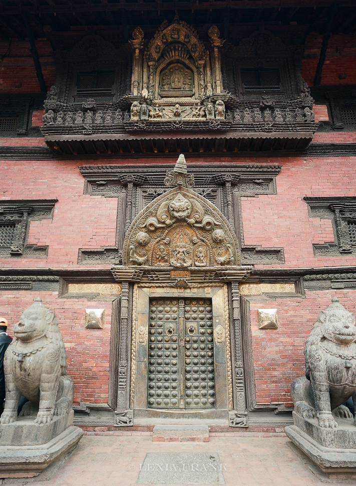 Lexia Frank is a destination wedding photographer and film photographer. As a travel photographer, she visited Nepal in 2015 and photographed these film images of nepalese street life. www.lexiafrank.com Nepal Photography, photography of nepal, nepal stock photography, nepalese children, film photography, contax 645, zeiss lens